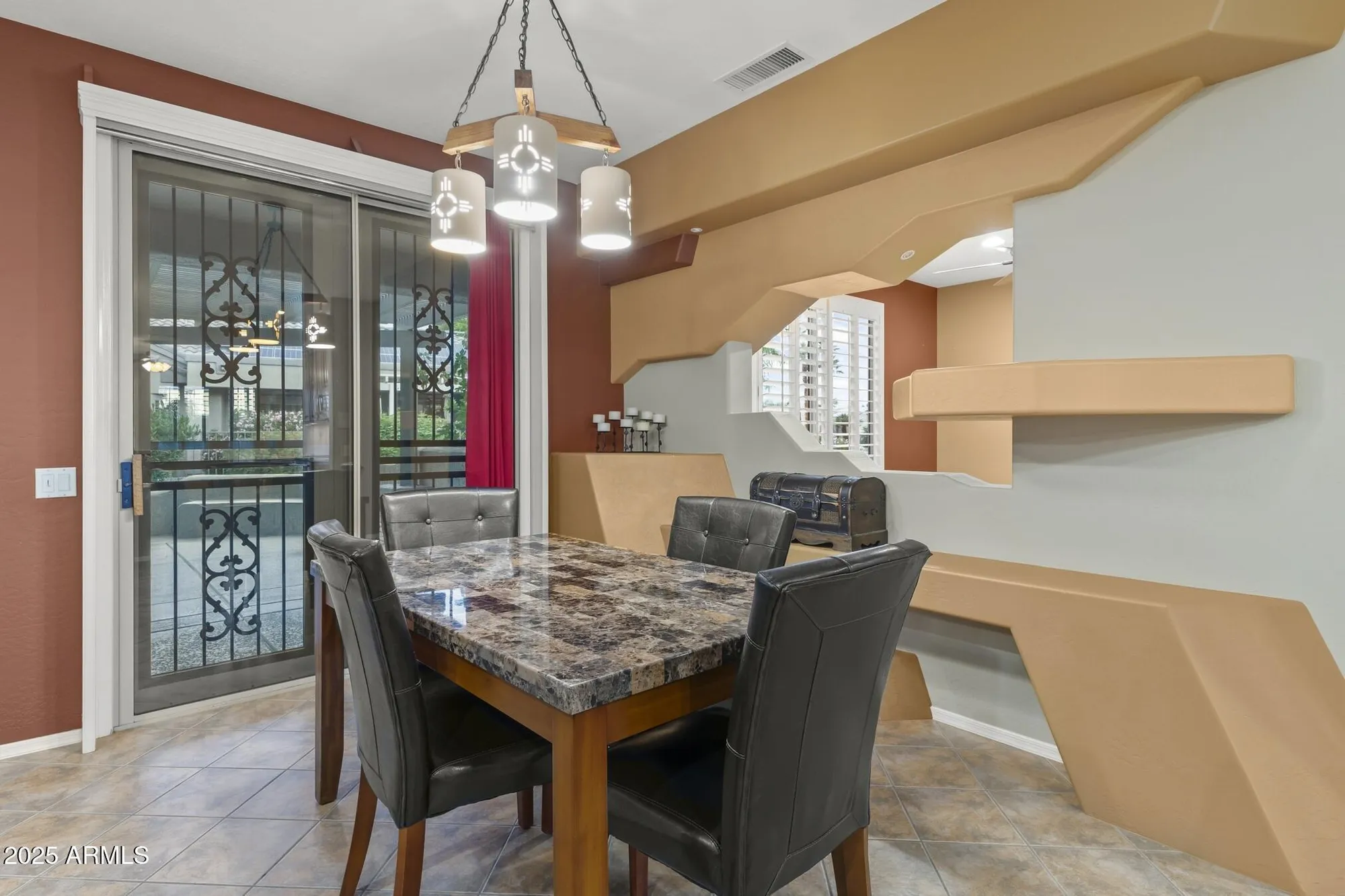Property Slideshow image 13 of 42 | 15531 w skyview way, Surprise, AZ, 85374