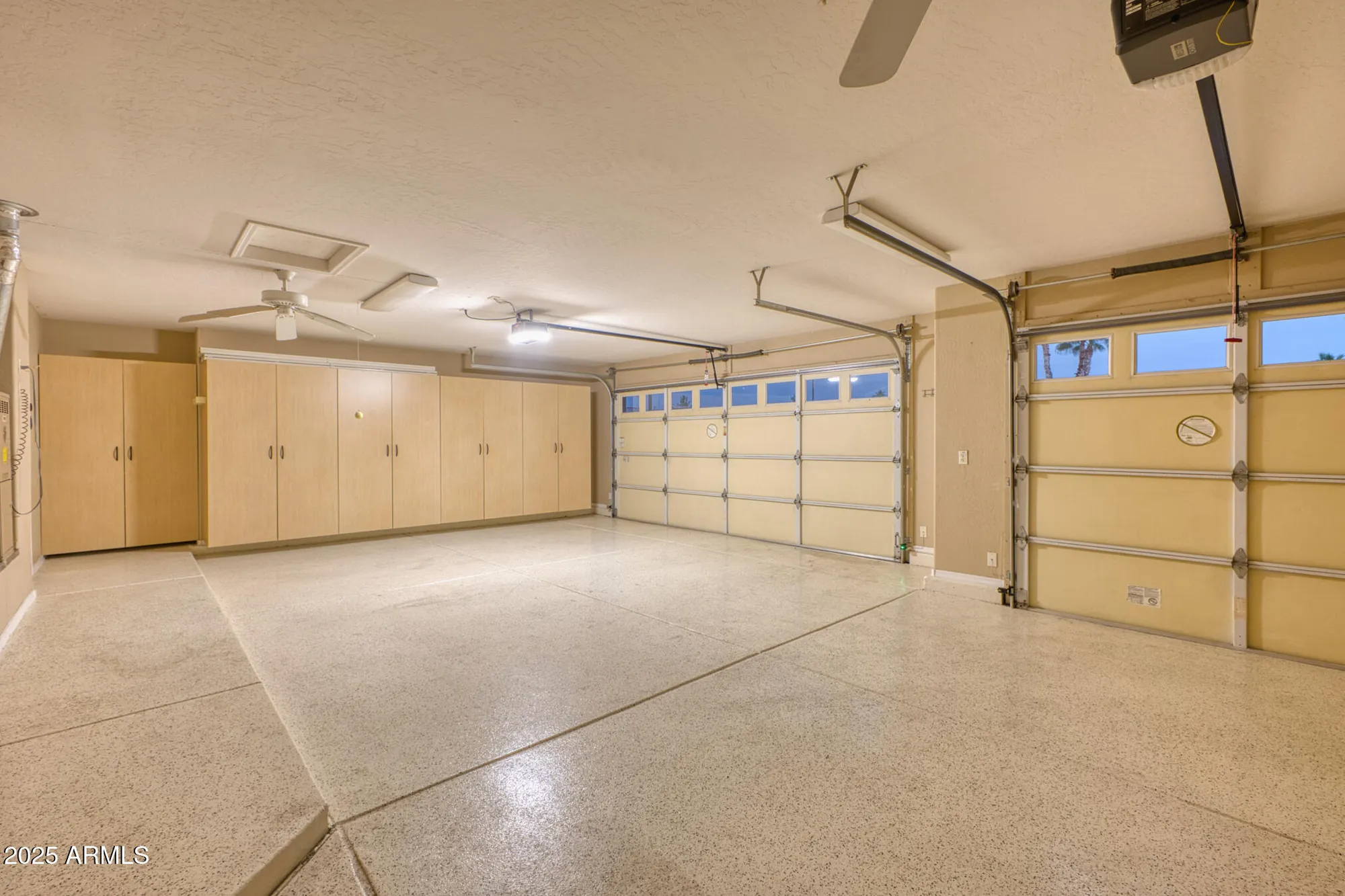 Property Slideshow image 33 of 42 | 15531 w skyview way, Surprise, AZ, 85374