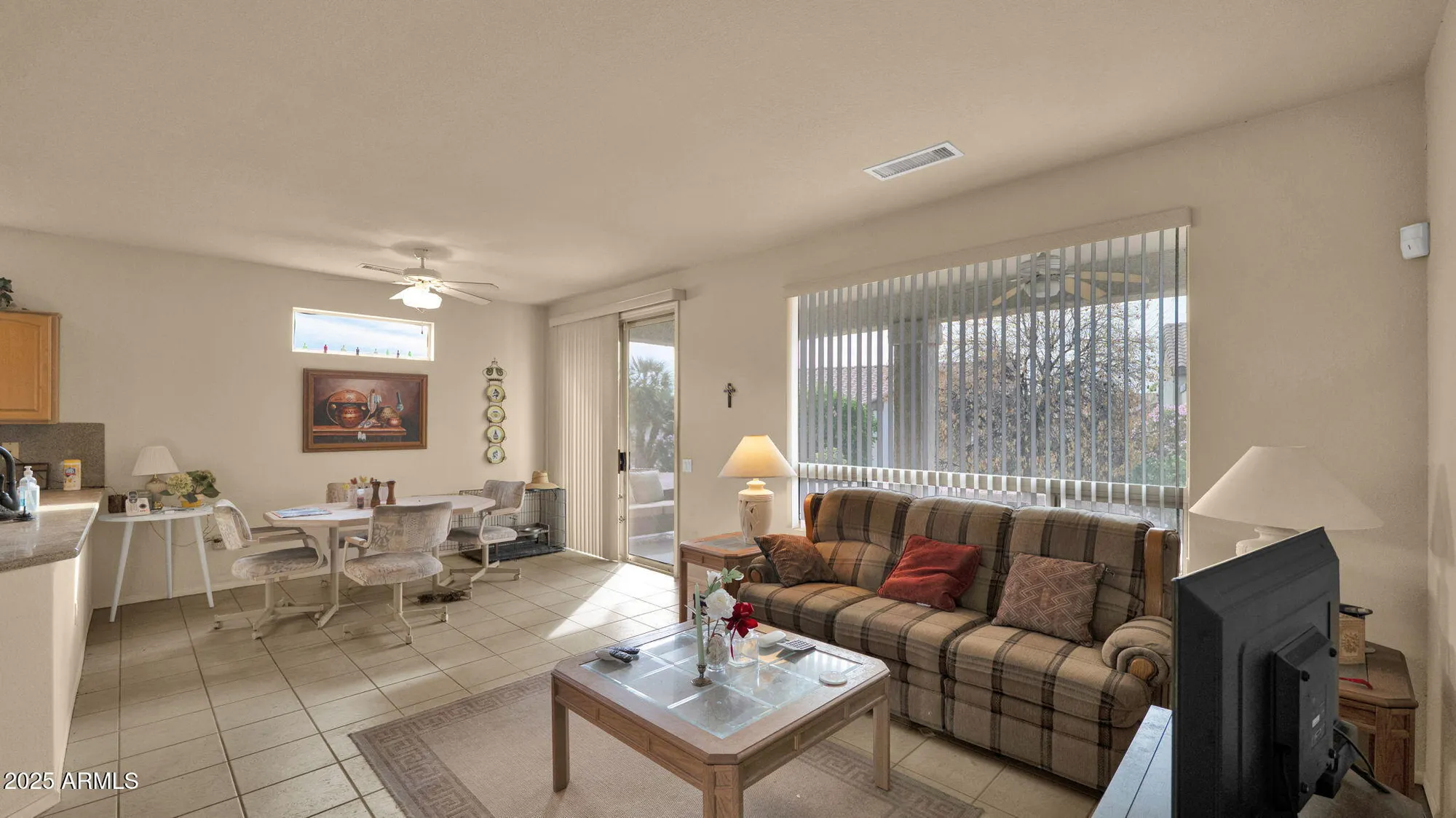 Property Slideshow image 11 of 30 | 17161 n casita springs ct, Surprise, AZ, 85374