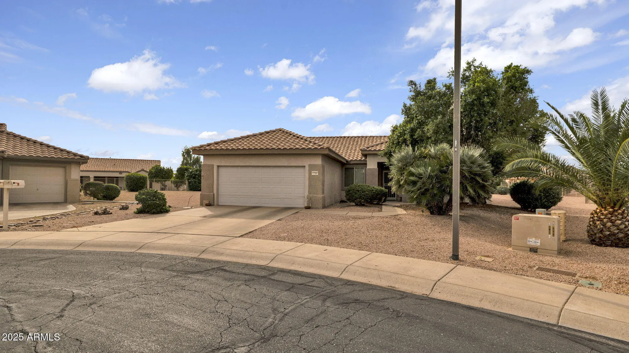 Property Slideshow image 2 of 30 | 17161 n casita springs ct, Surprise, AZ, 85374