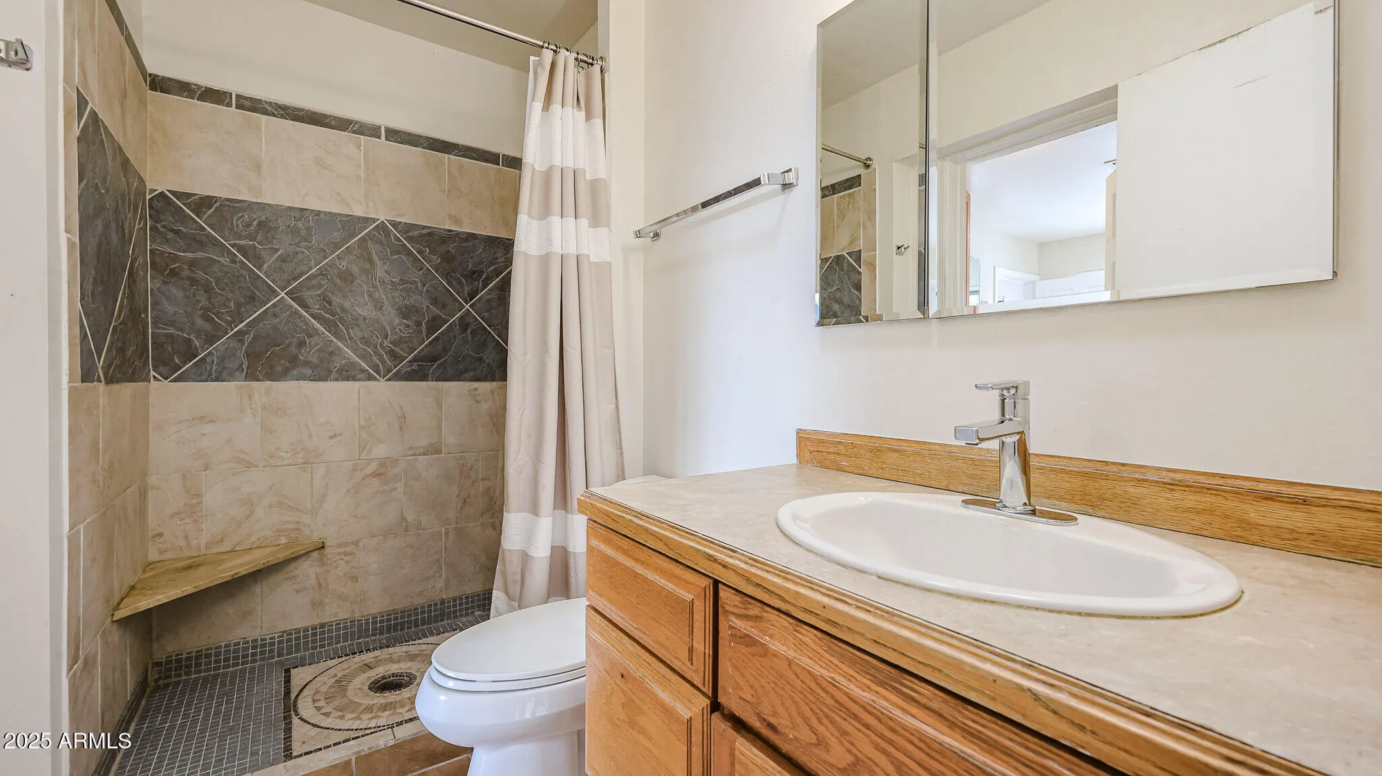 Property Slideshow image 30 of 46 | 11851 n thunderbird rd, Sun City, AZ, 85351