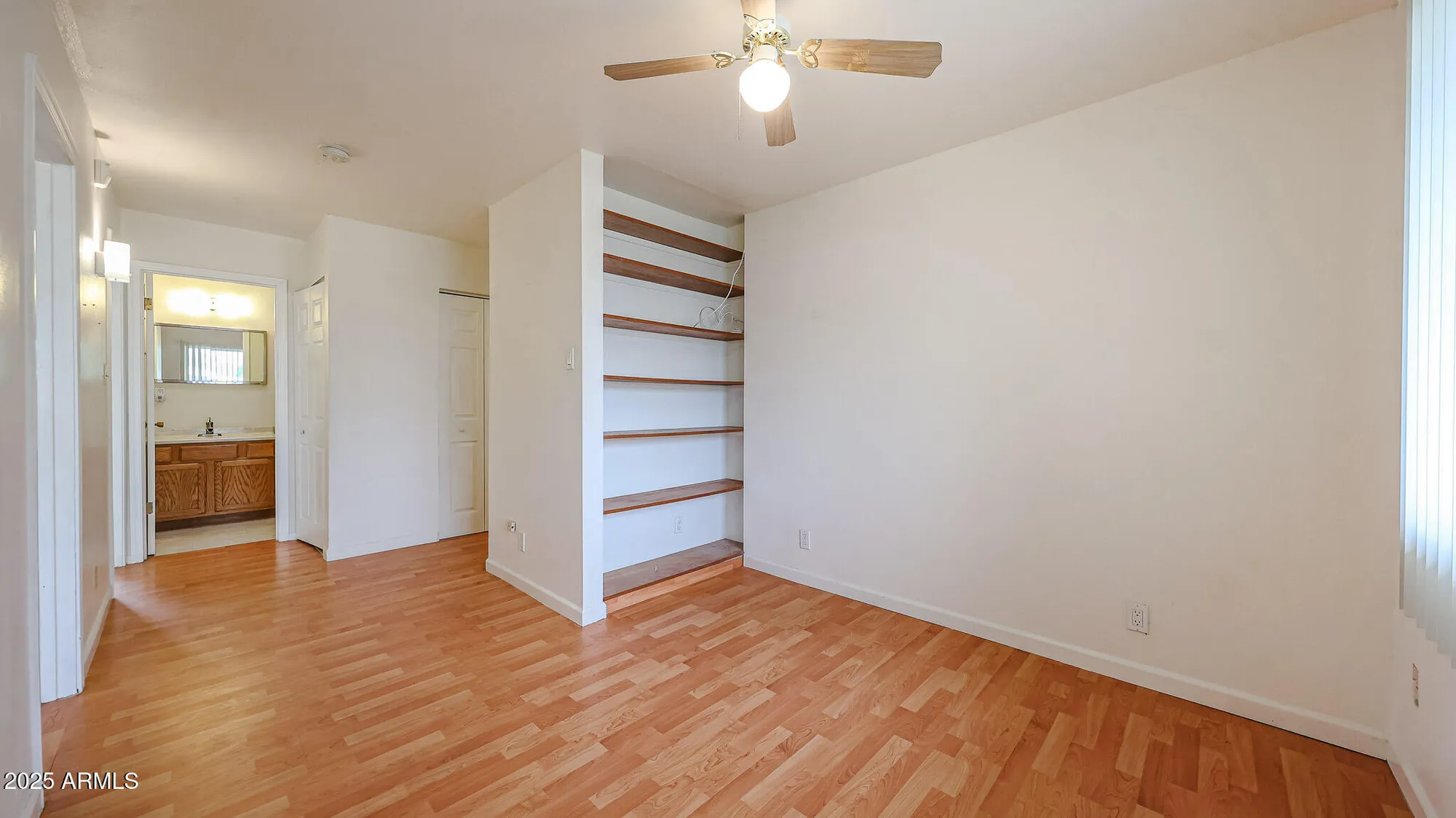 Property Slideshow image 22 of 46 | 11851 n thunderbird rd, Sun City, AZ, 85351