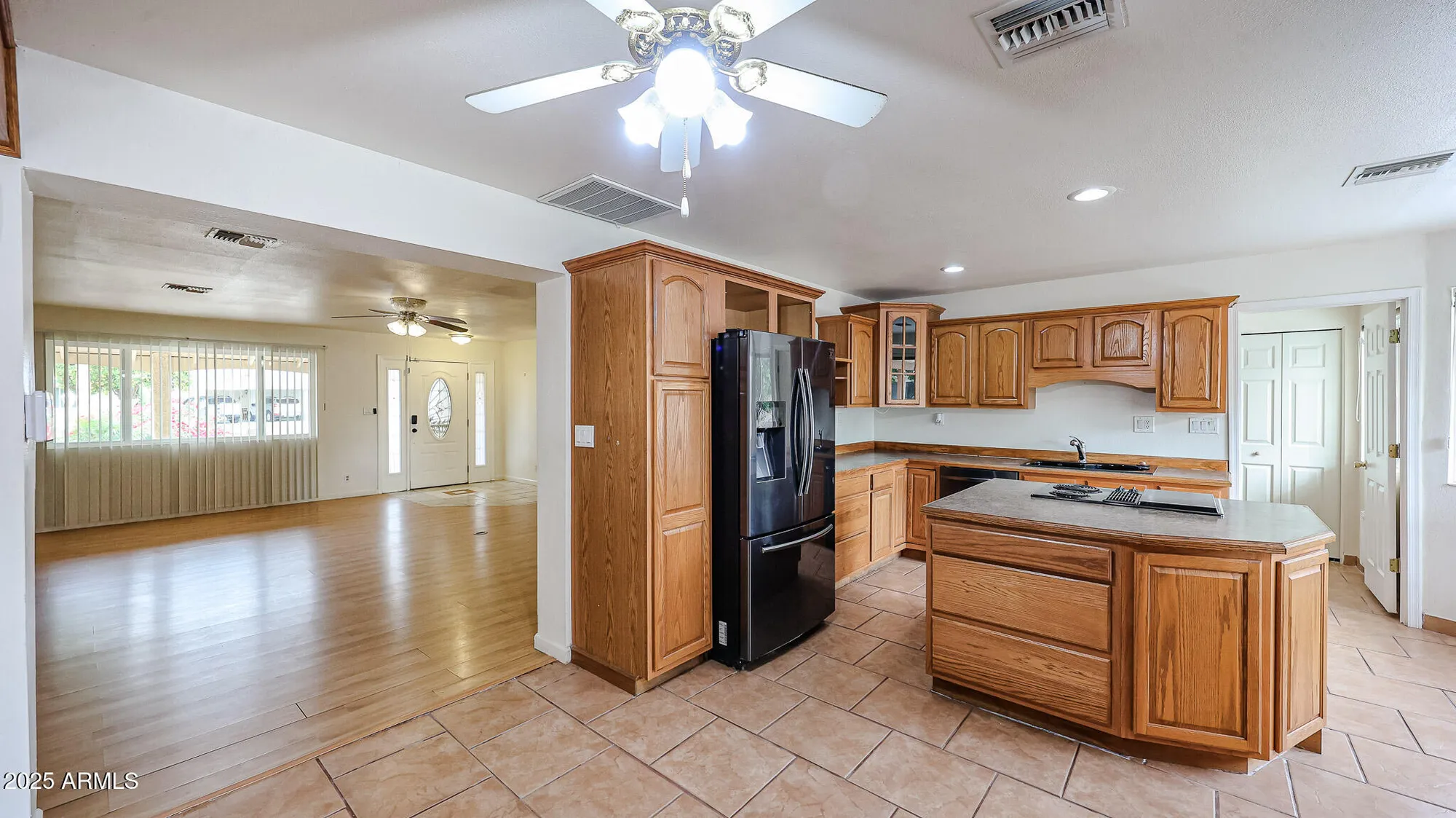 Property Slideshow image 12 of 46 | 11851 n thunderbird rd, Sun City, AZ, 85351