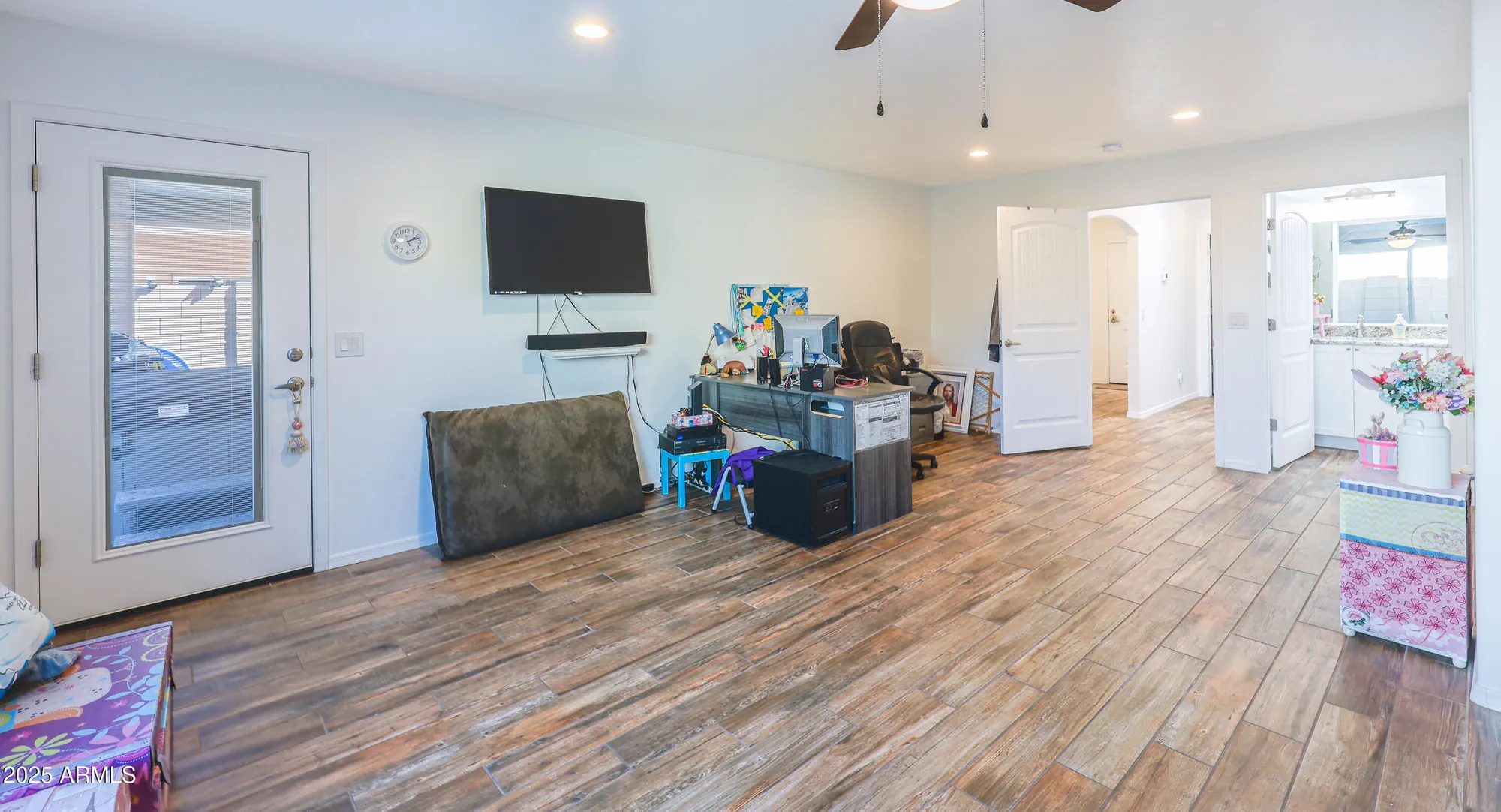 Property Slideshow image 19 of 33 | 334 s sky ranch rd, Sierra Vista, AZ, 85635