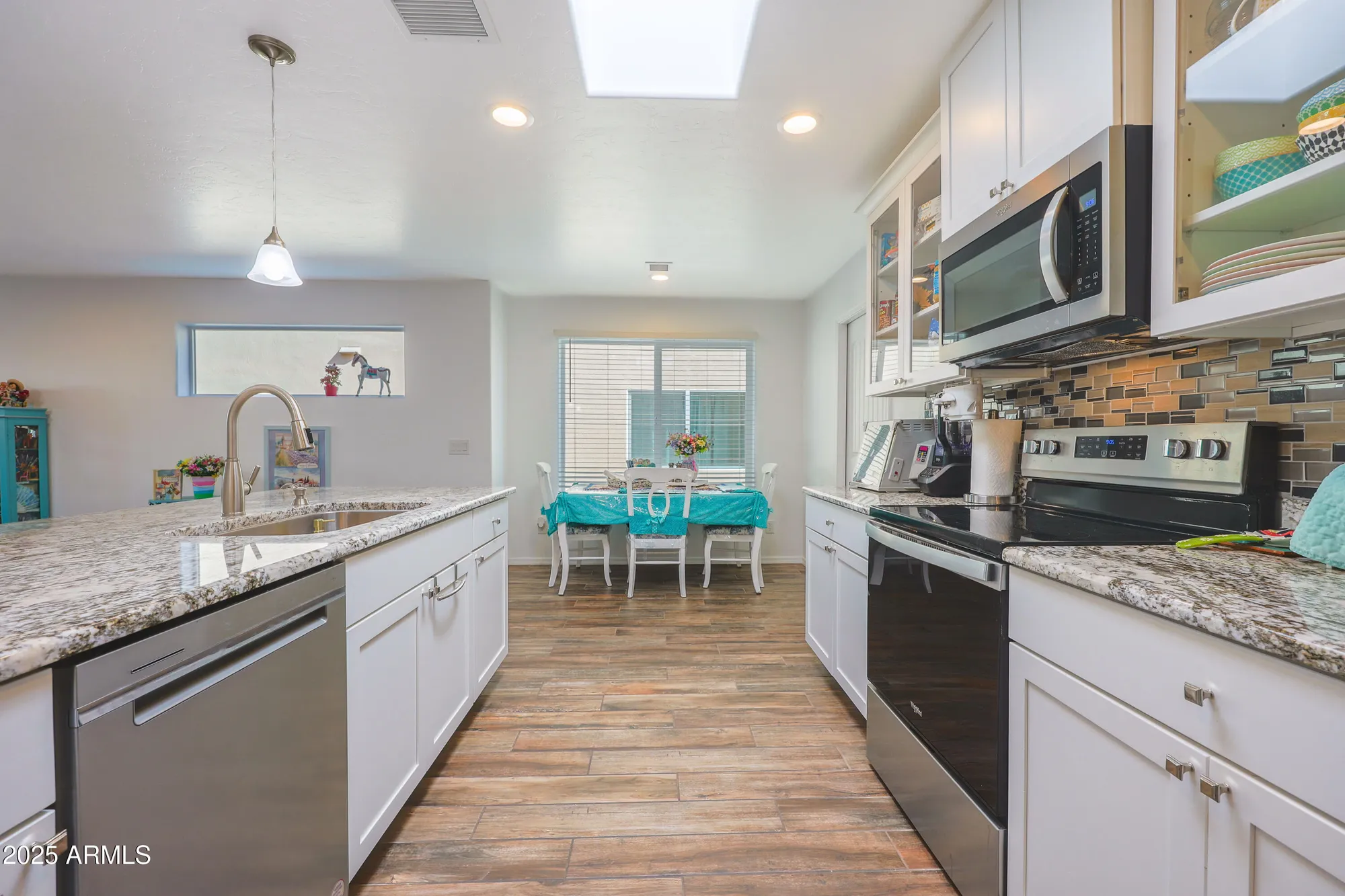 Property Slideshow image 8 of 33 | 334 s sky ranch rd, Sierra Vista, AZ, 85635