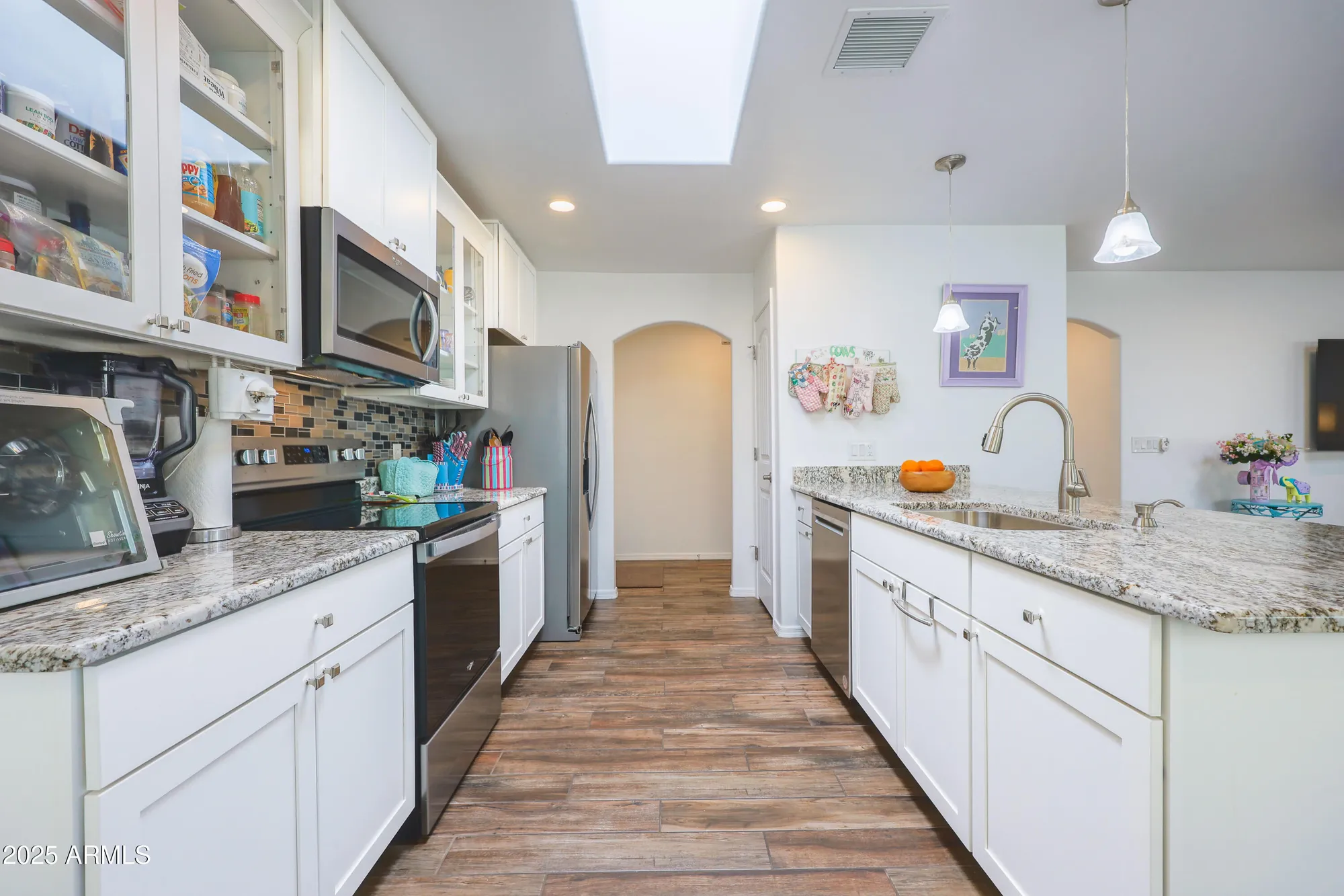 Property Slideshow image 9 of 33 | 334 s sky ranch rd, Sierra Vista, AZ, 85635