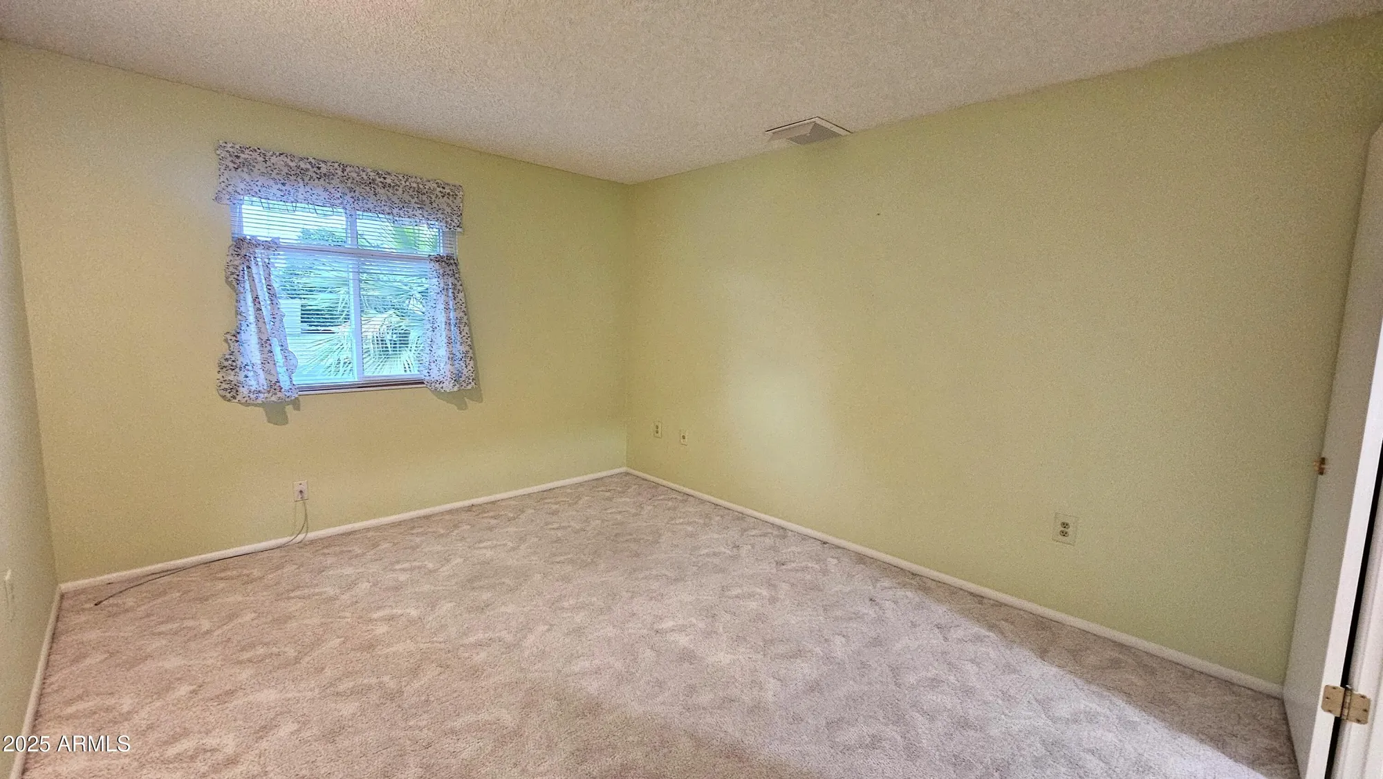 Property Slideshow image 38 of 92 | 16025 n 110th ave, Sun City, AZ, 85351