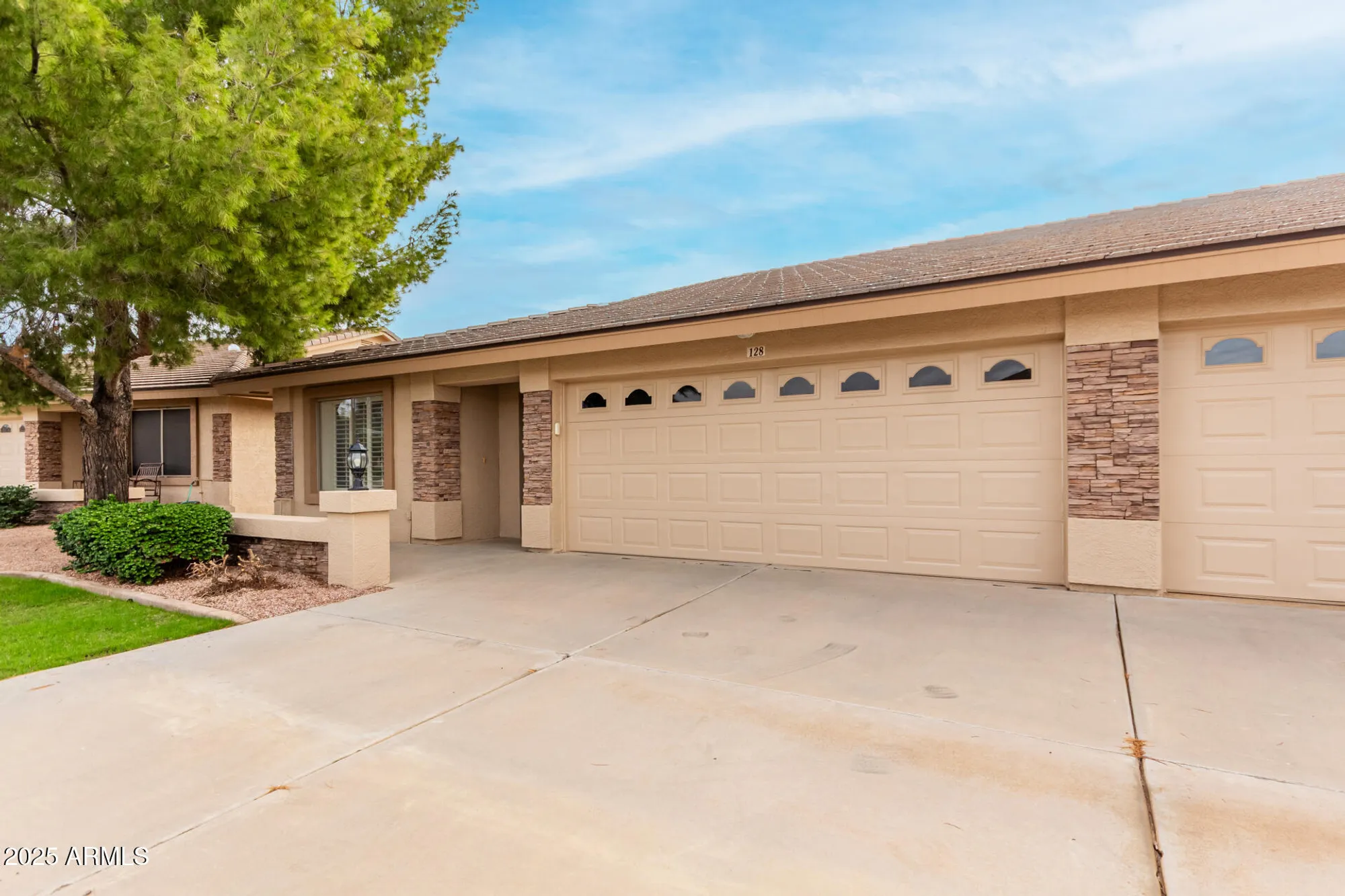 Property Slideshow image 6 of 34 | 11069 e kilarea ave 128, Mesa, AZ, 85209