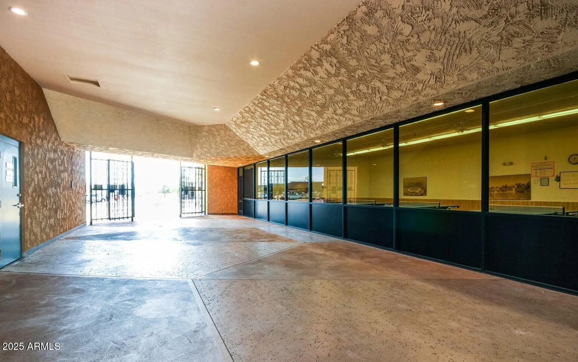 Property Slideshow image 74 of 92 | 16025 n 110th ave, Sun City, AZ, 85351