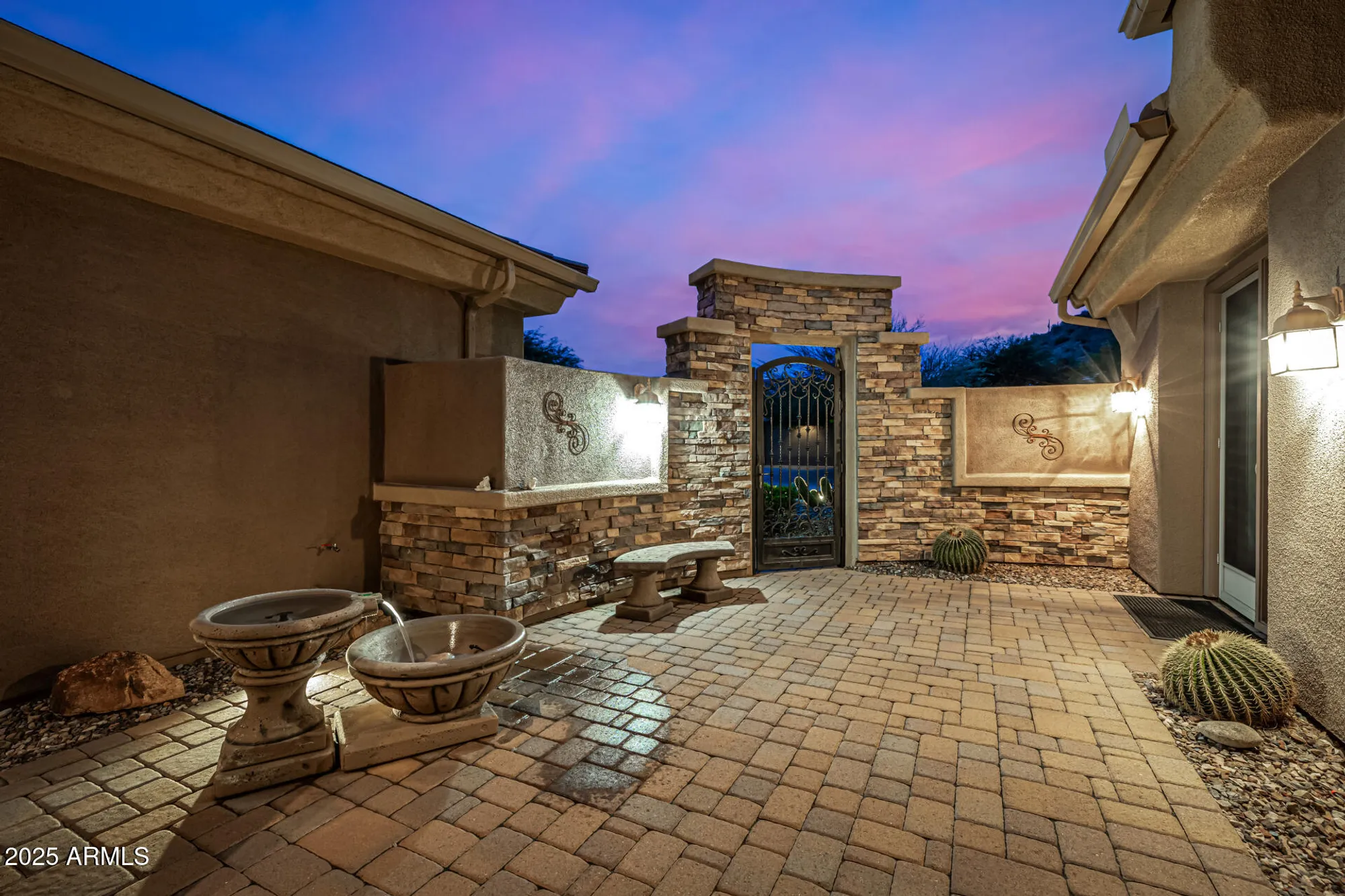 Property Slideshow image 12 of 143 | 41907 n spy glass dr, Phoenix, AZ, 85086