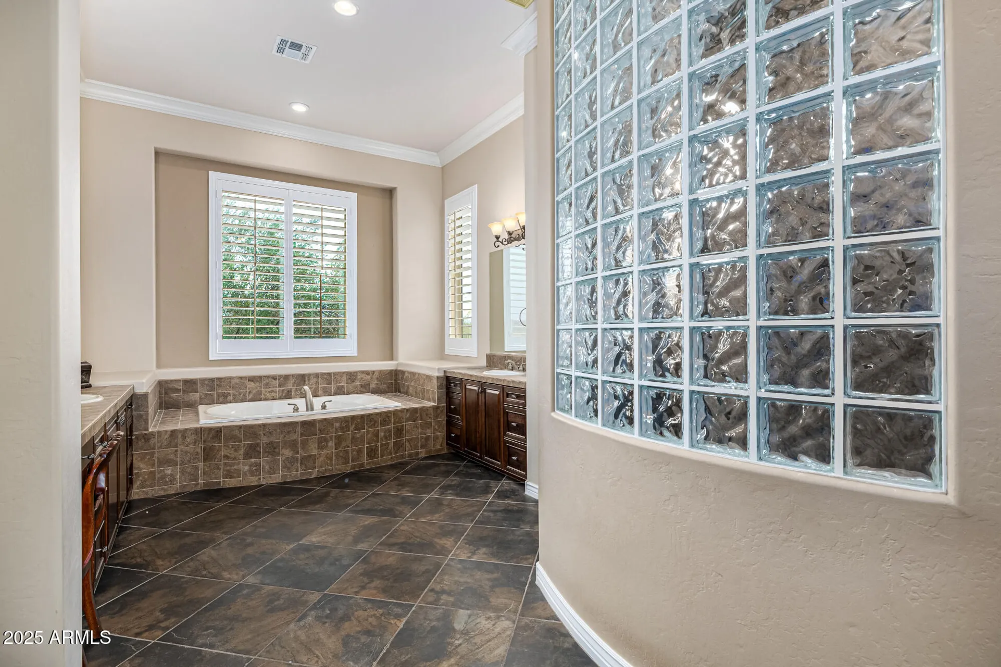 Property Slideshow image 50 of 143 | 41907 n spy glass dr, Phoenix, AZ, 85086