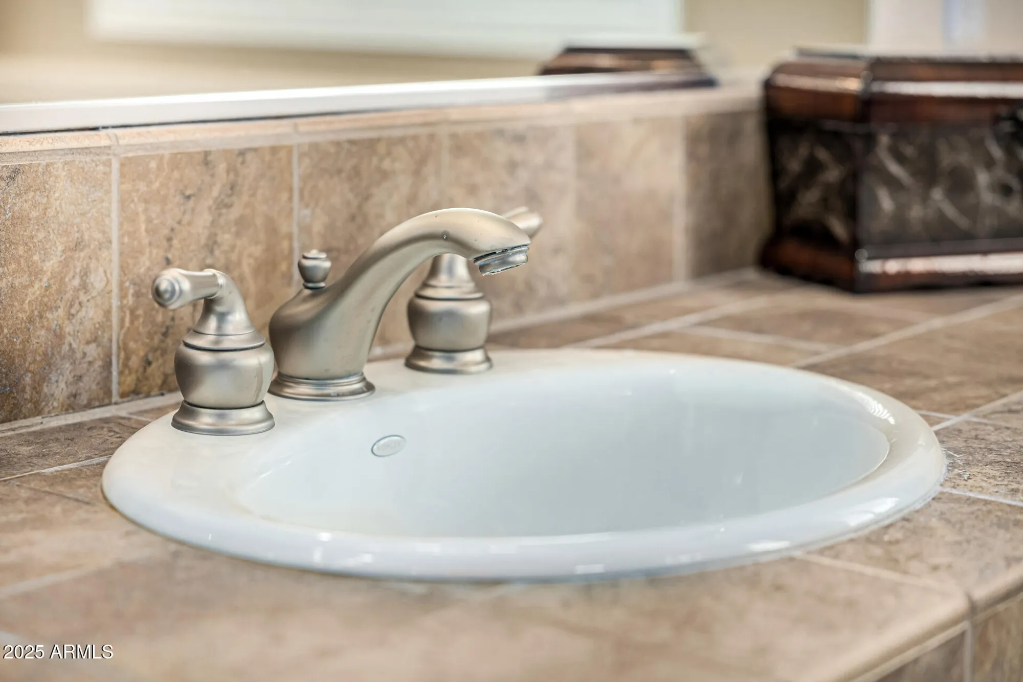 Property Slideshow image 54 of 143 | 41907 n spy glass dr, Phoenix, AZ, 85086