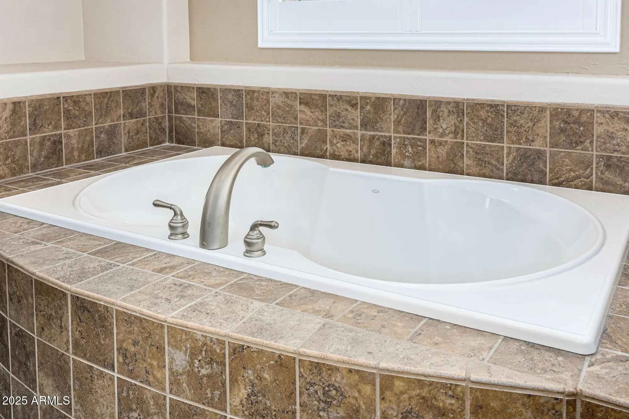 Property Slideshow image 55 of 143 | 41907 n spy glass dr, Phoenix, AZ, 85086