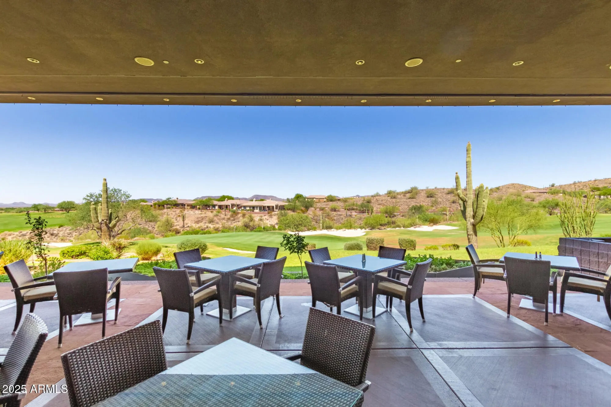 Property Slideshow image 116 of 143 | 41907 n spy glass dr, Phoenix, AZ, 85086