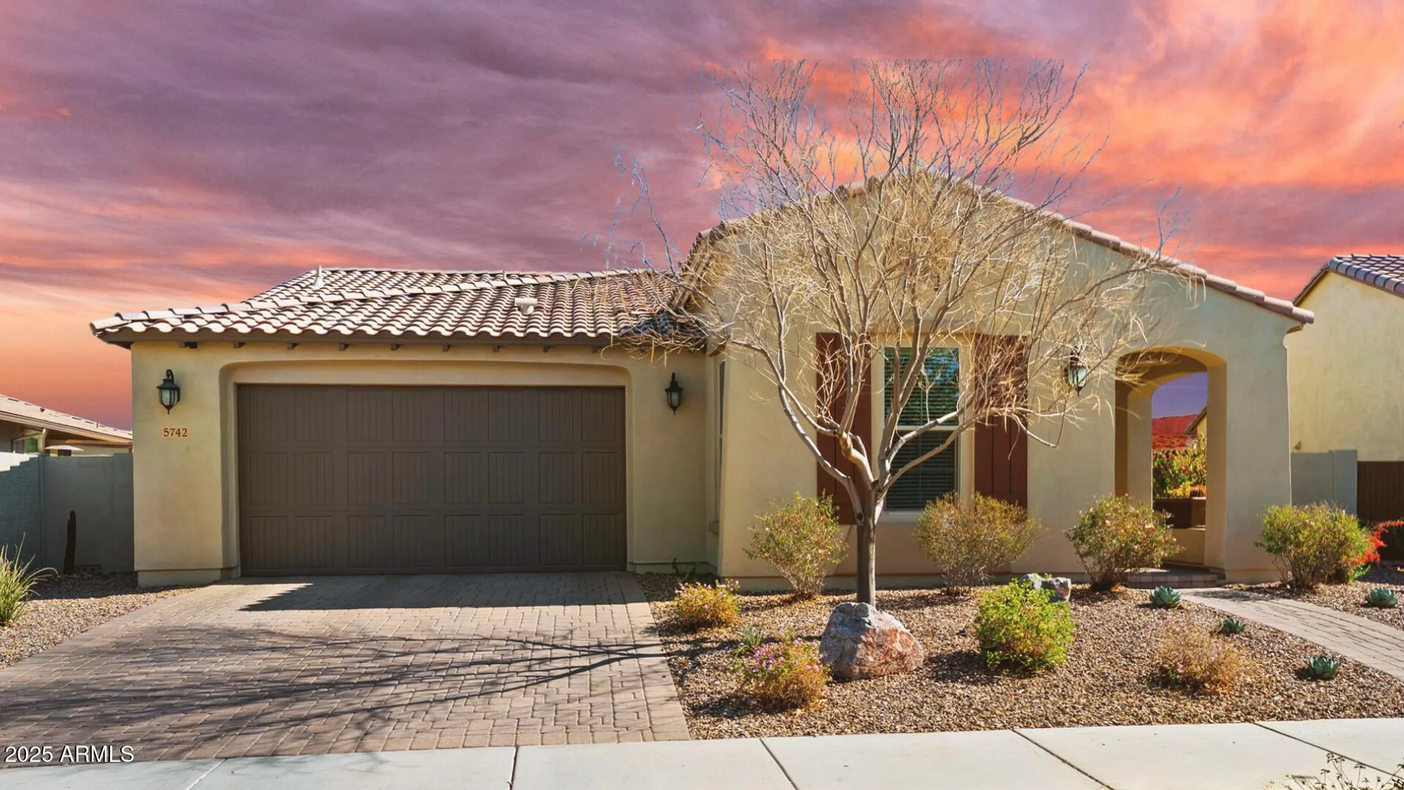 Property Slideshow image 1 of 16 | 5742 s winchester, Mesa, AZ, 85212