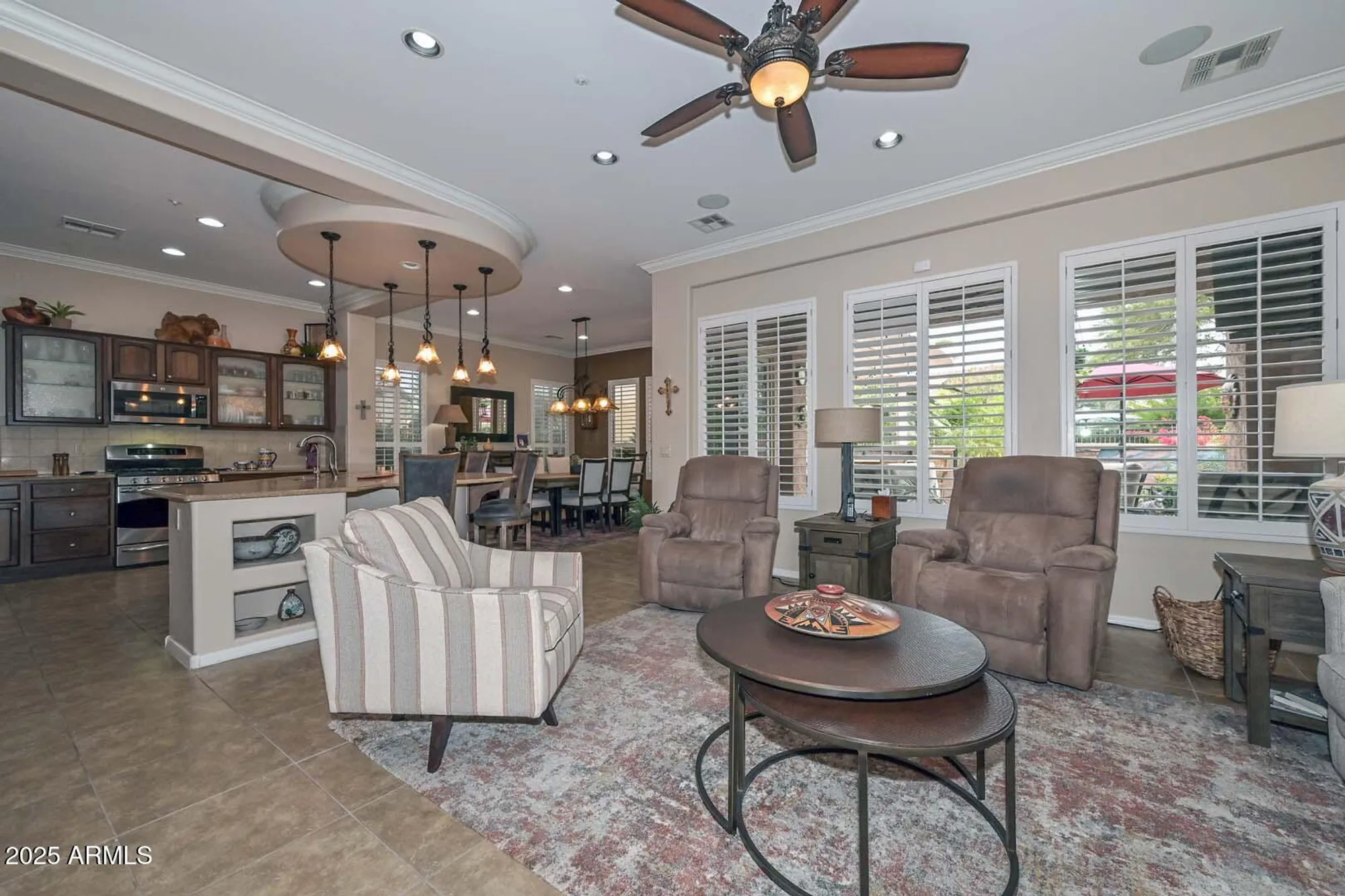 Property Slideshow image 16 of 47 | 13046 w domino dr, Peoria, AZ, 85383