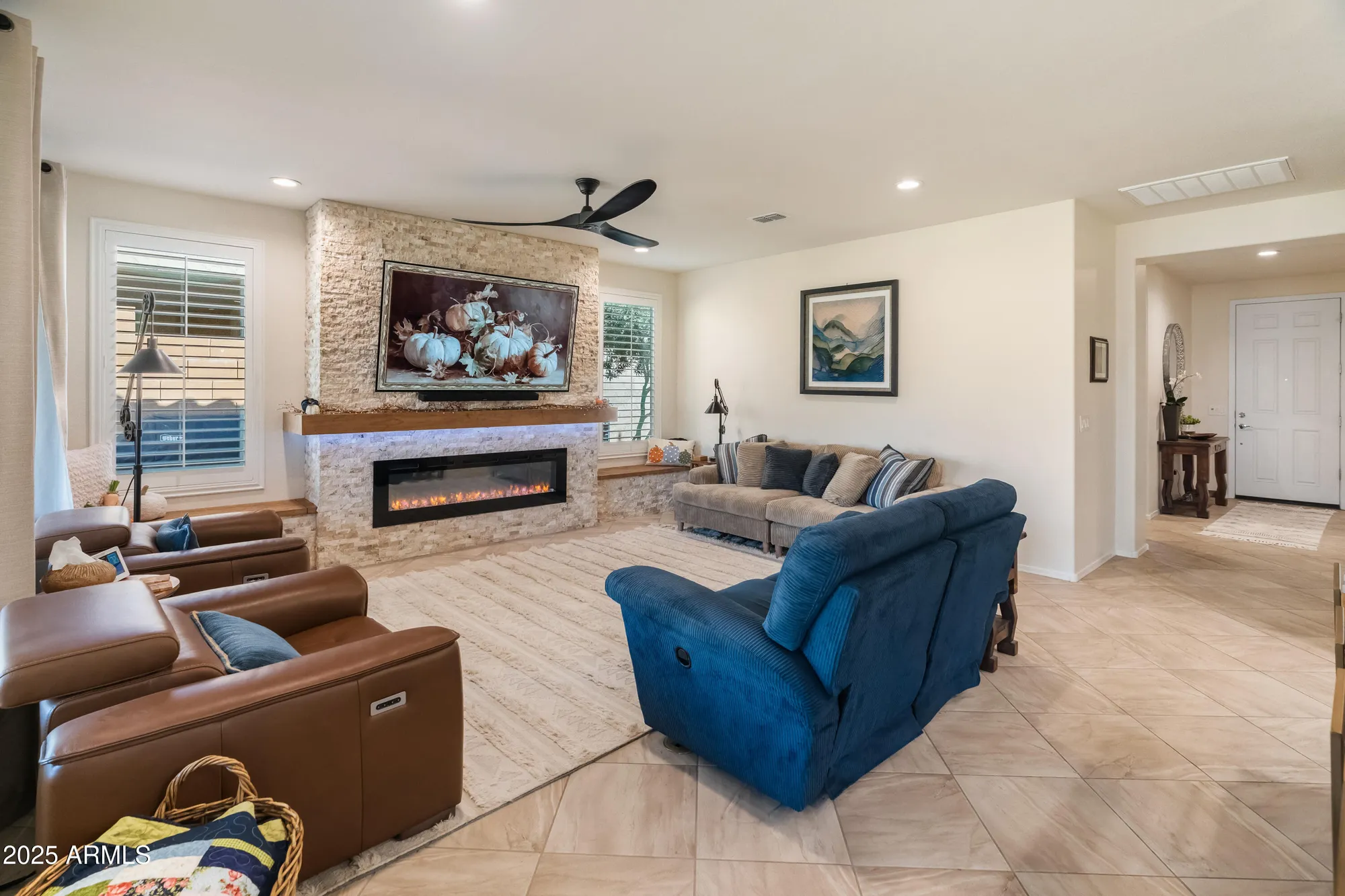 Property Slideshow image 15 of 41 | 26990 w utopia rd, Buckeye, AZ, 85396