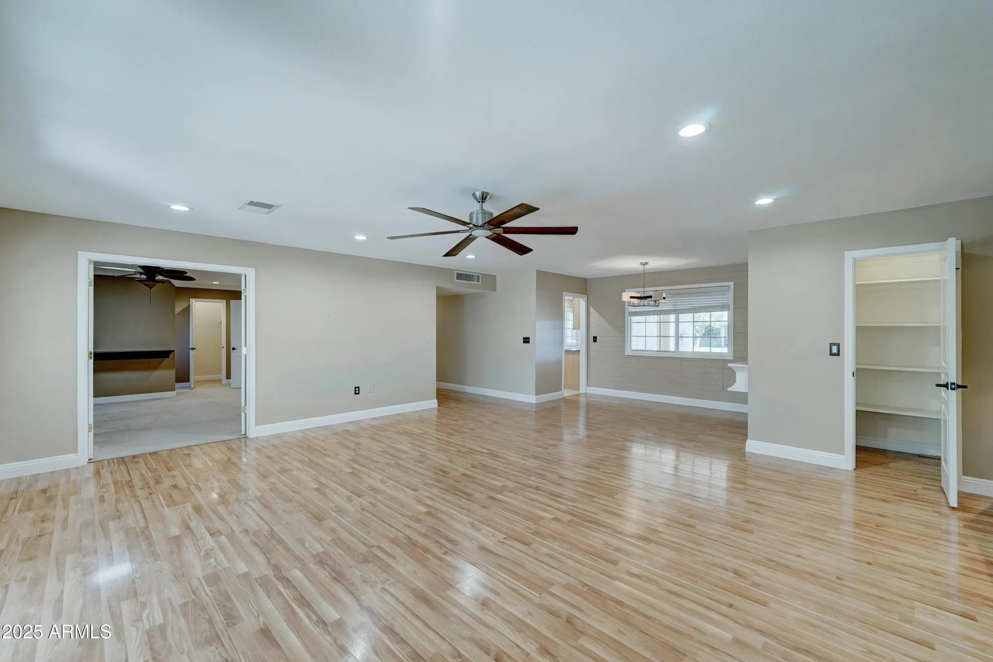 Property Slideshow image 12 of 24 | 10252 n 105th dr, Sun City, AZ, 85351