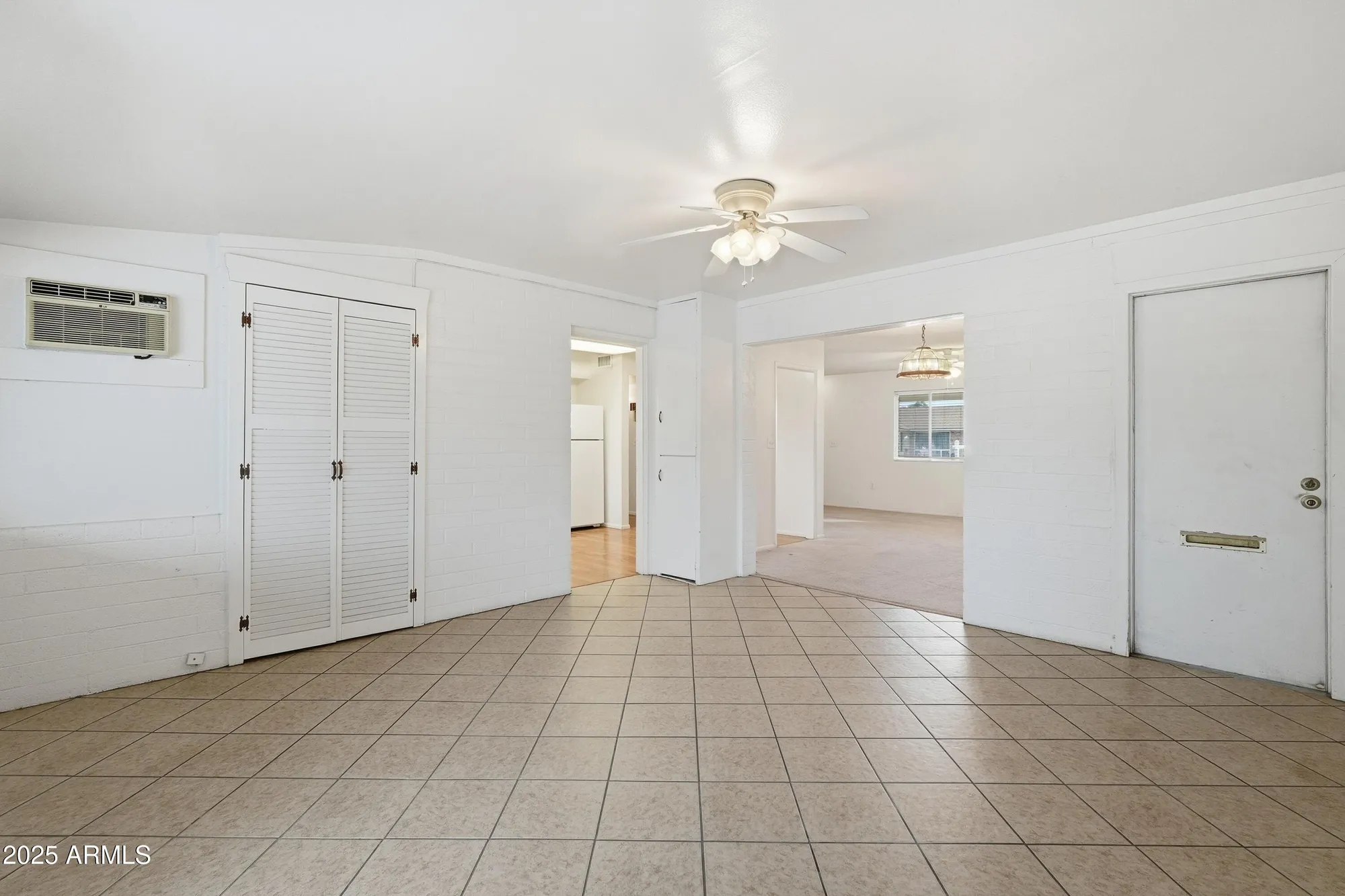 Property Slideshow image 18 of 26 | 11014 w cheryl dr, Sun City, AZ, 85351