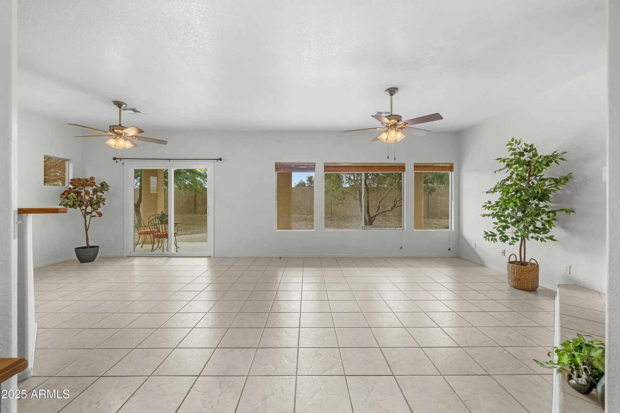 Property Slideshow image 6 of 46 | 3150 candlewood way, Sierra Vista, AZ, 85650