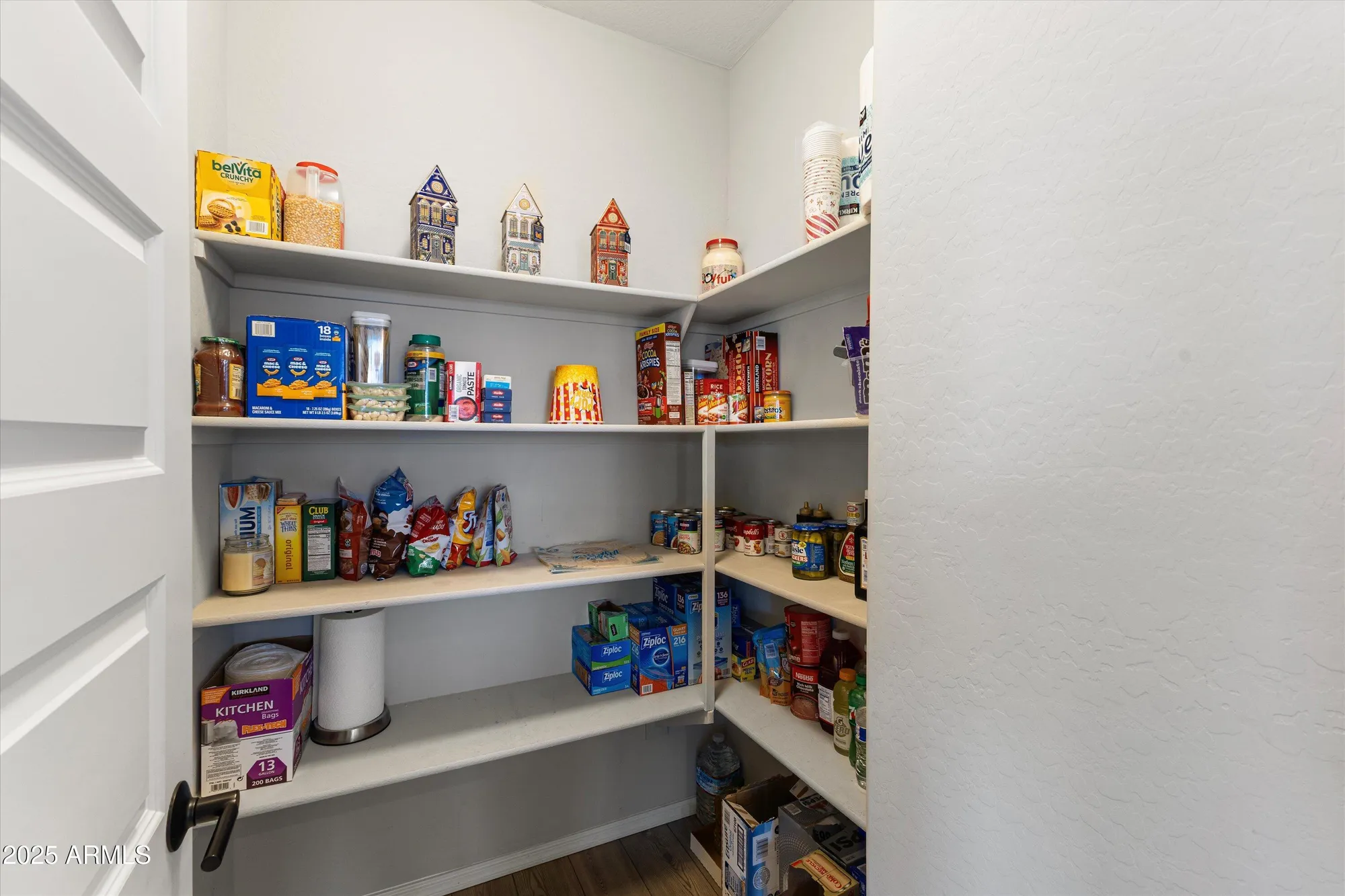 Property Slideshow image 13 of 51 | 27376 w sierra pinta dr, Buckeye, AZ, 85396