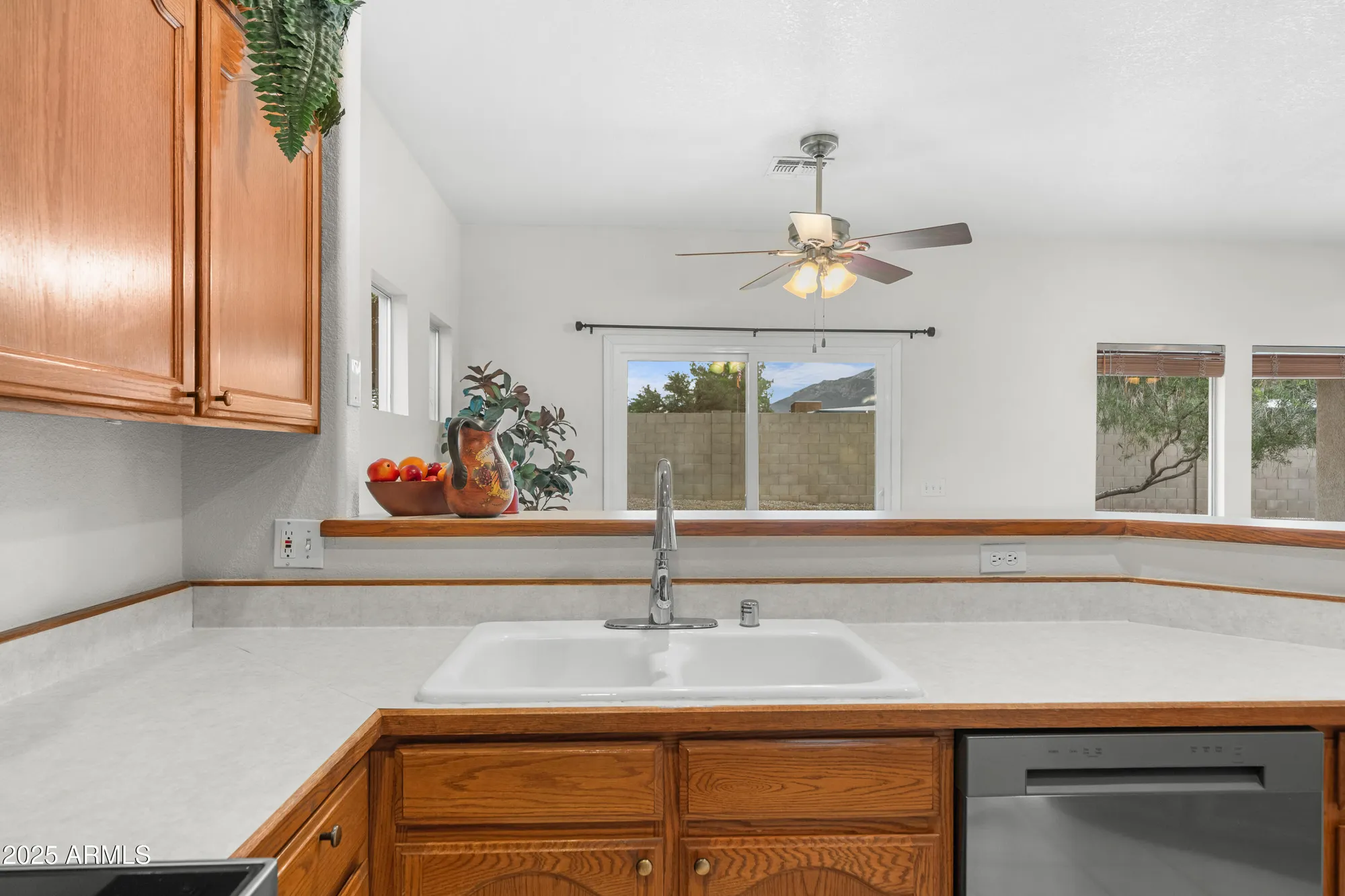 Property Slideshow image 27 of 46 | 3150 candlewood way, Sierra Vista, AZ, 85650