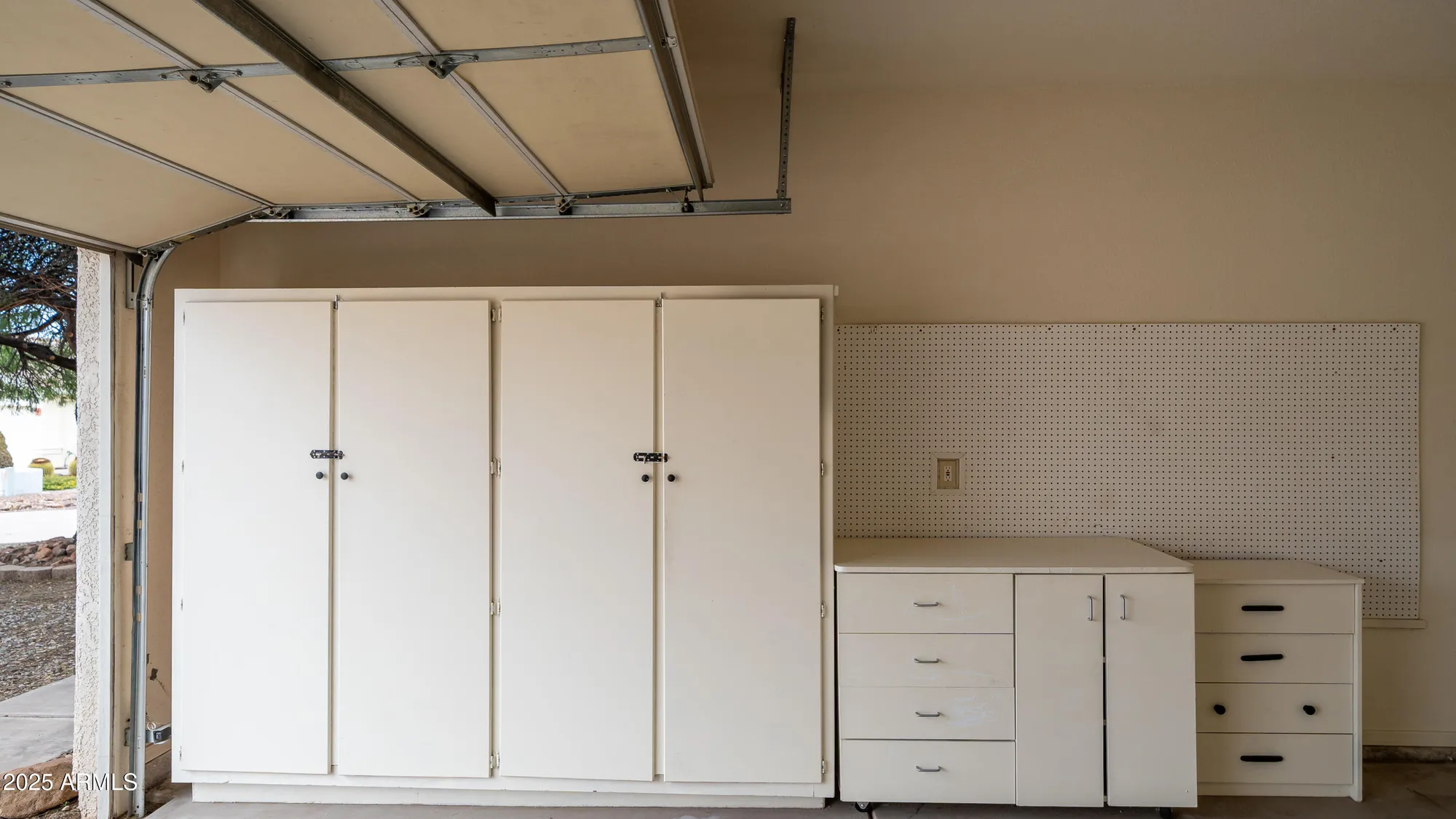 Property Slideshow image 40 of 46 | 3150 candlewood way, Sierra Vista, AZ, 85650