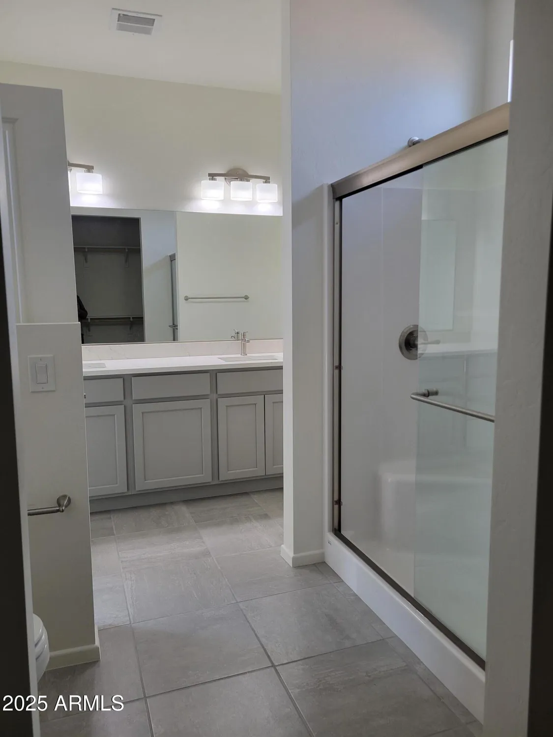 Property Slideshow image 23 of 31 | 672 s meadowood ln, Sierra Vista, AZ, 85635