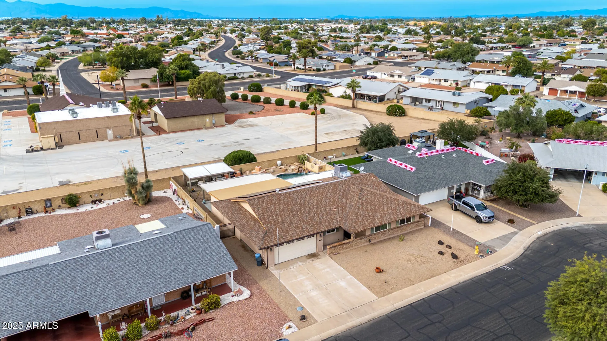 Property Slideshow image 43 of 45 | 9832 n 102nd dr, Sun City, AZ, 85351