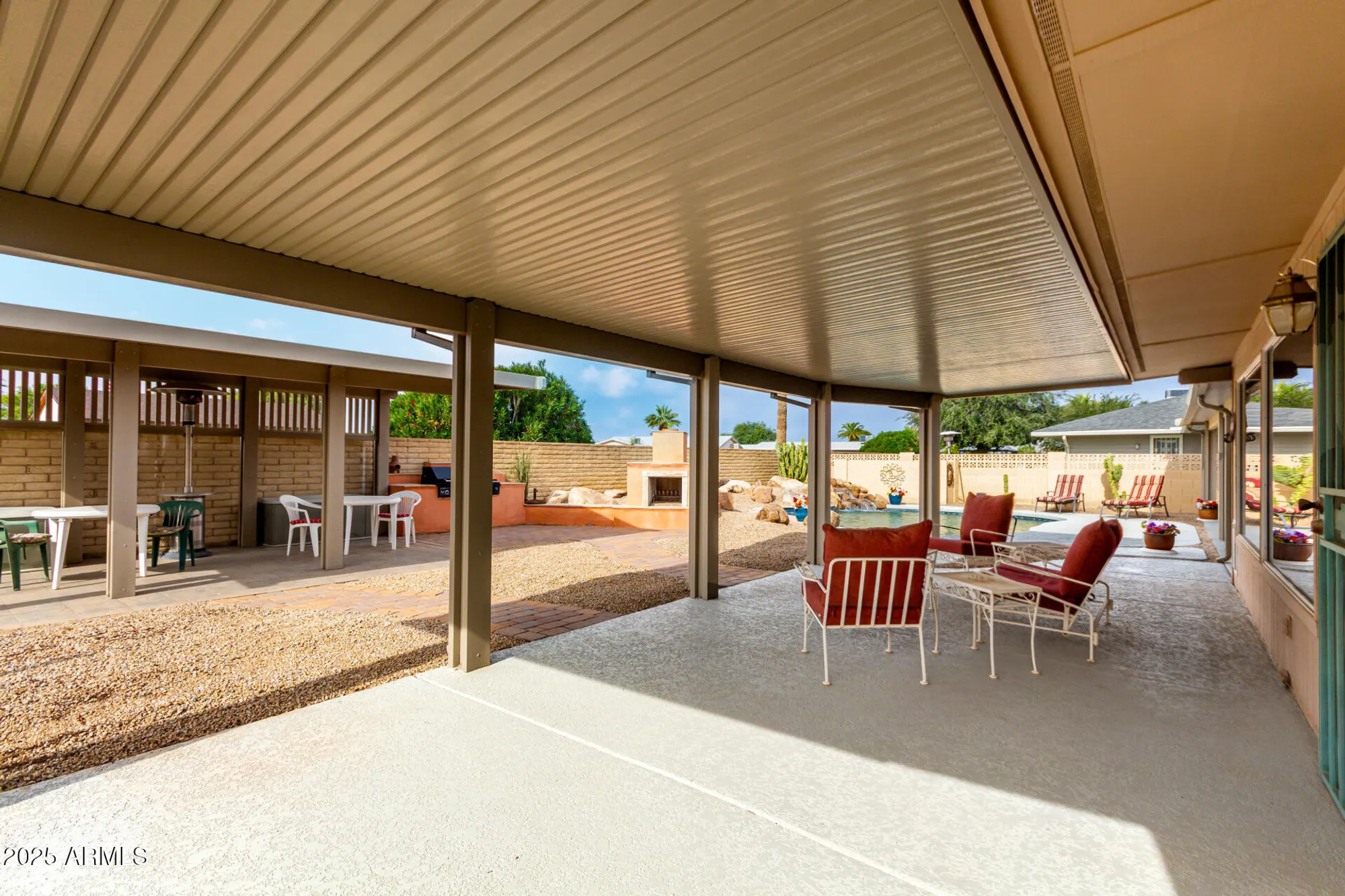 Property Slideshow image 27 of 45 | 9832 n 102nd dr, Sun City, AZ, 85351