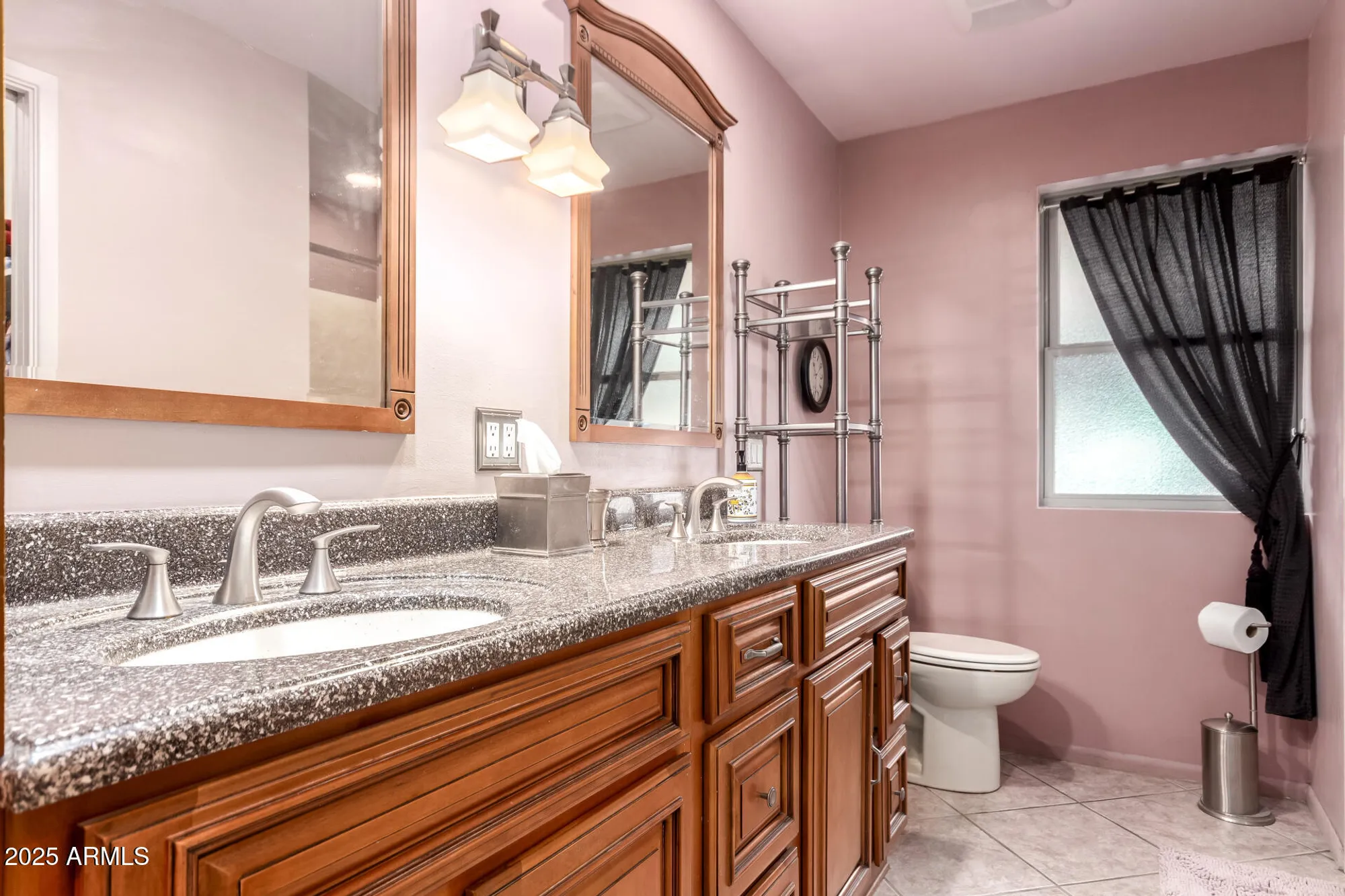 Property Slideshow image 16 of 45 | 9832 n 102nd dr, Sun City, AZ, 85351