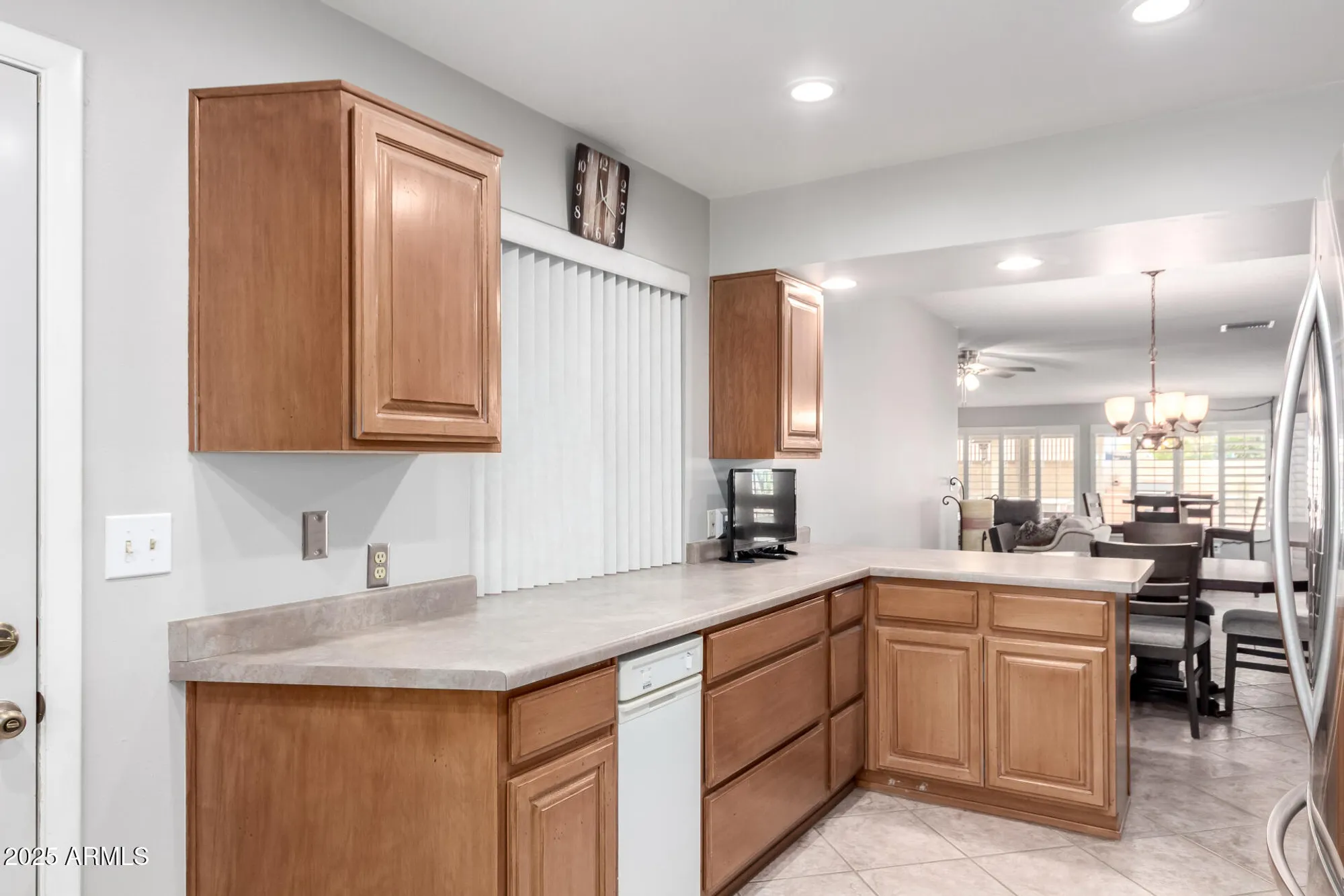 Property Slideshow image 12 of 45 | 9832 n 102nd dr, Sun City, AZ, 85351