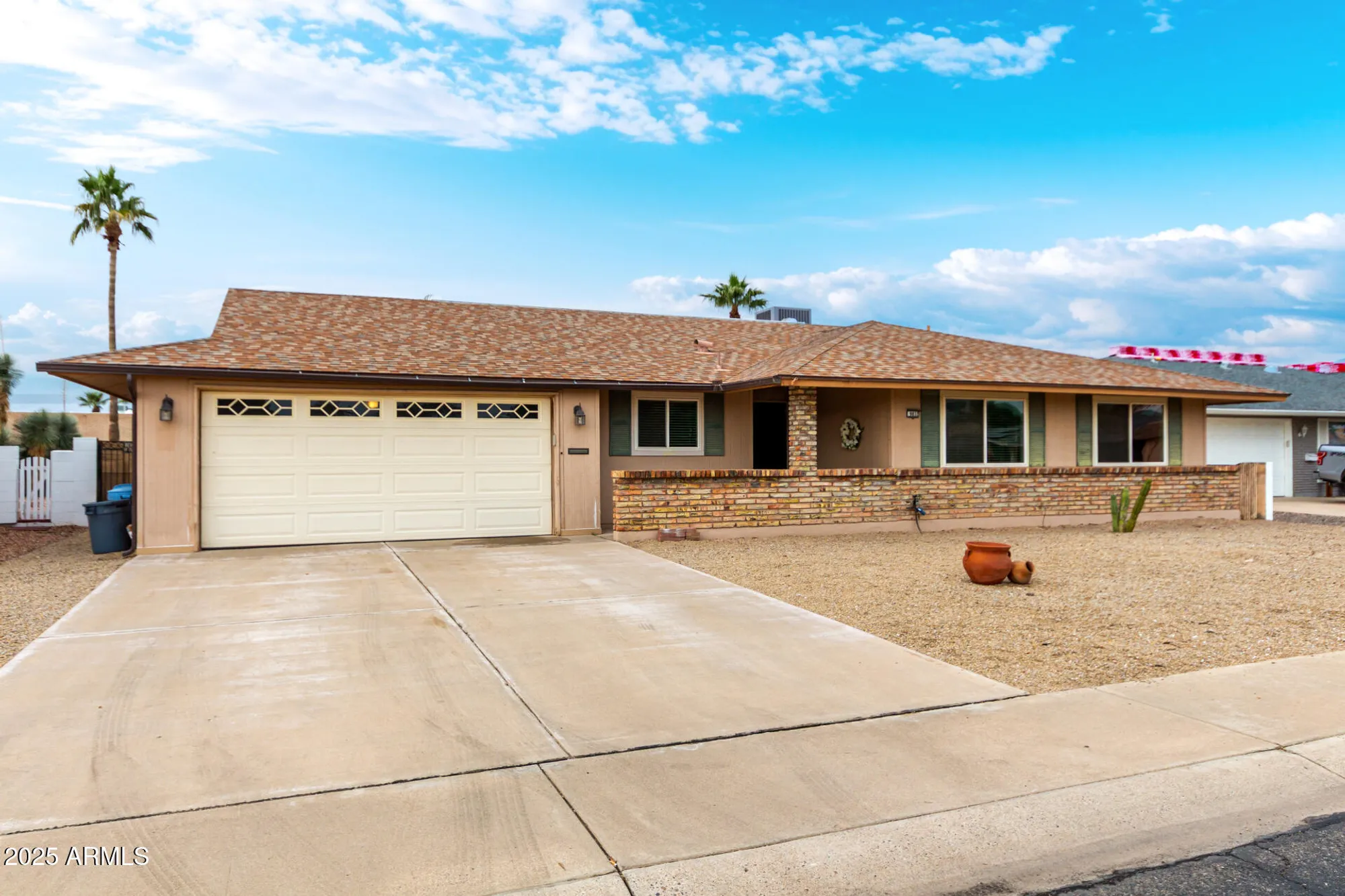 Property Slideshow image 3 of 45 | 9832 n 102nd dr, Sun City, AZ, 85351