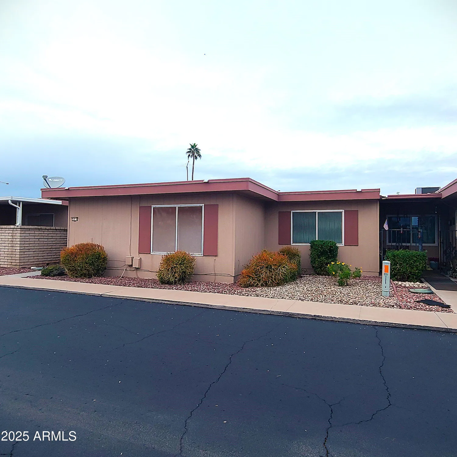 Property Slideshow image 1 of 14 | 13232 n 98th ave e, Sun City, AZ, 85351
