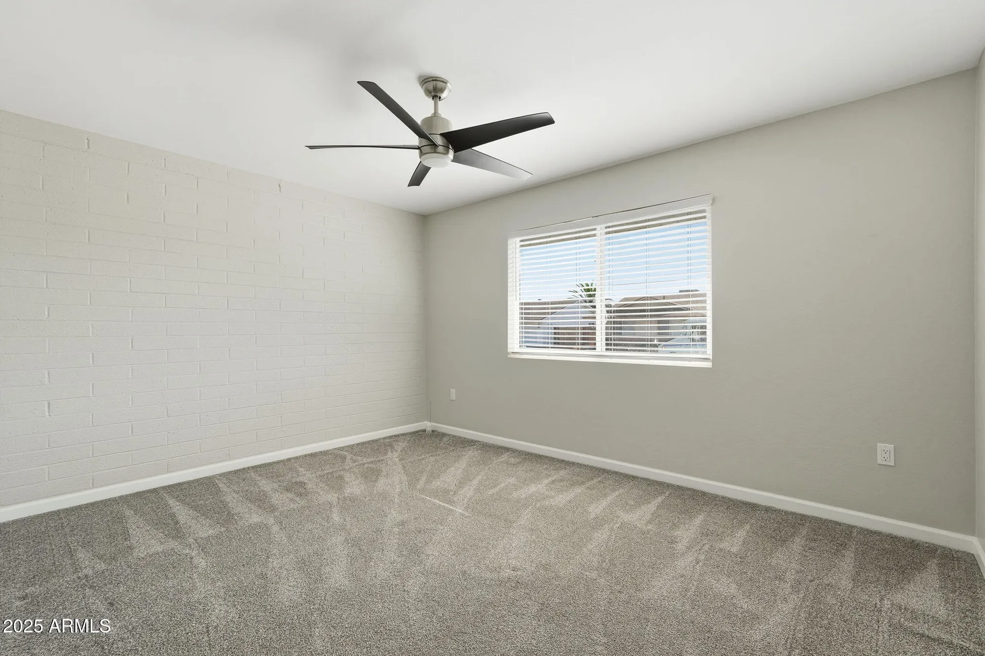 Property Slideshow image 12 of 38 | 10002 w tarrytown ave, Sun City, AZ, 85351