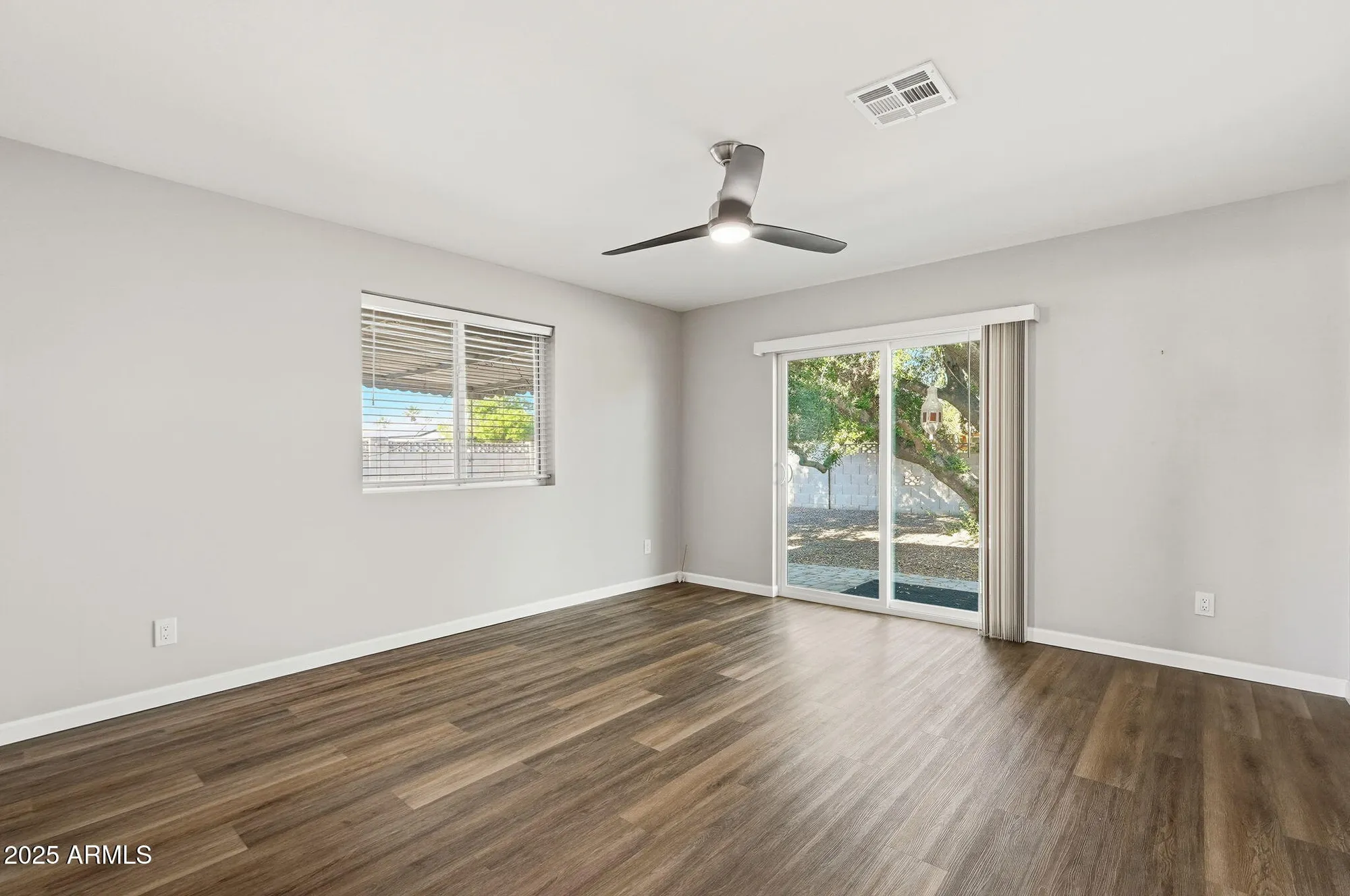 Property Slideshow image 22 of 38 | 10002 w tarrytown ave, Sun City, AZ, 85351