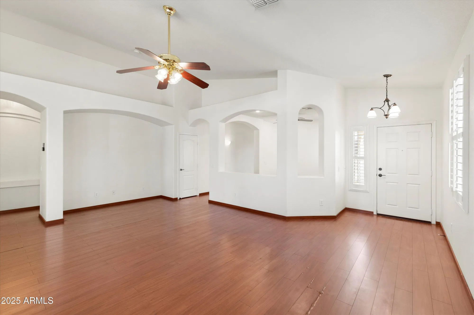 Property Slideshow image 5 of 37 | 18136 w spencer dr, Surprise, AZ, 85374