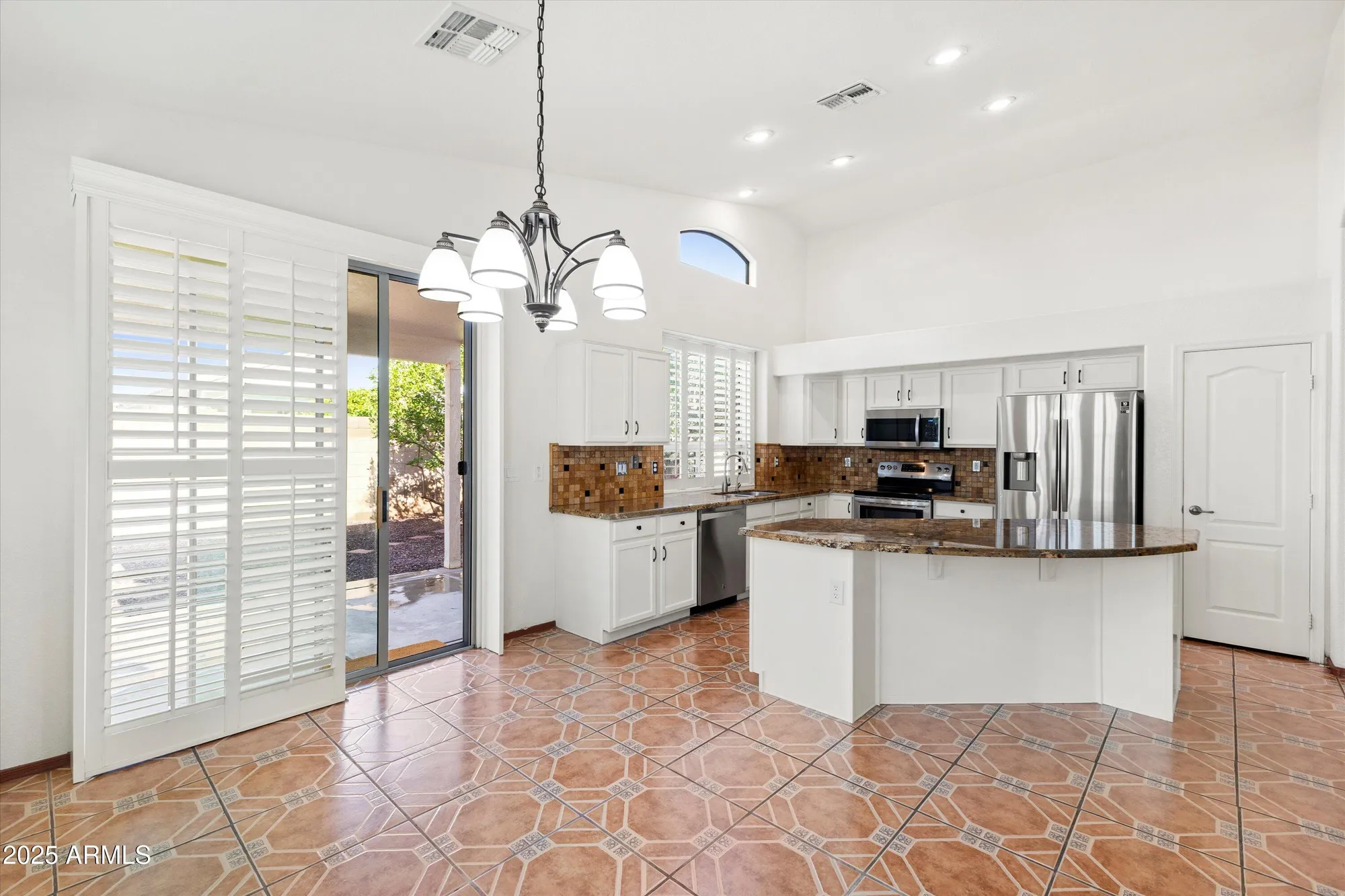 Property Slideshow image 12 of 37 | 18136 w spencer dr, Surprise, AZ, 85374