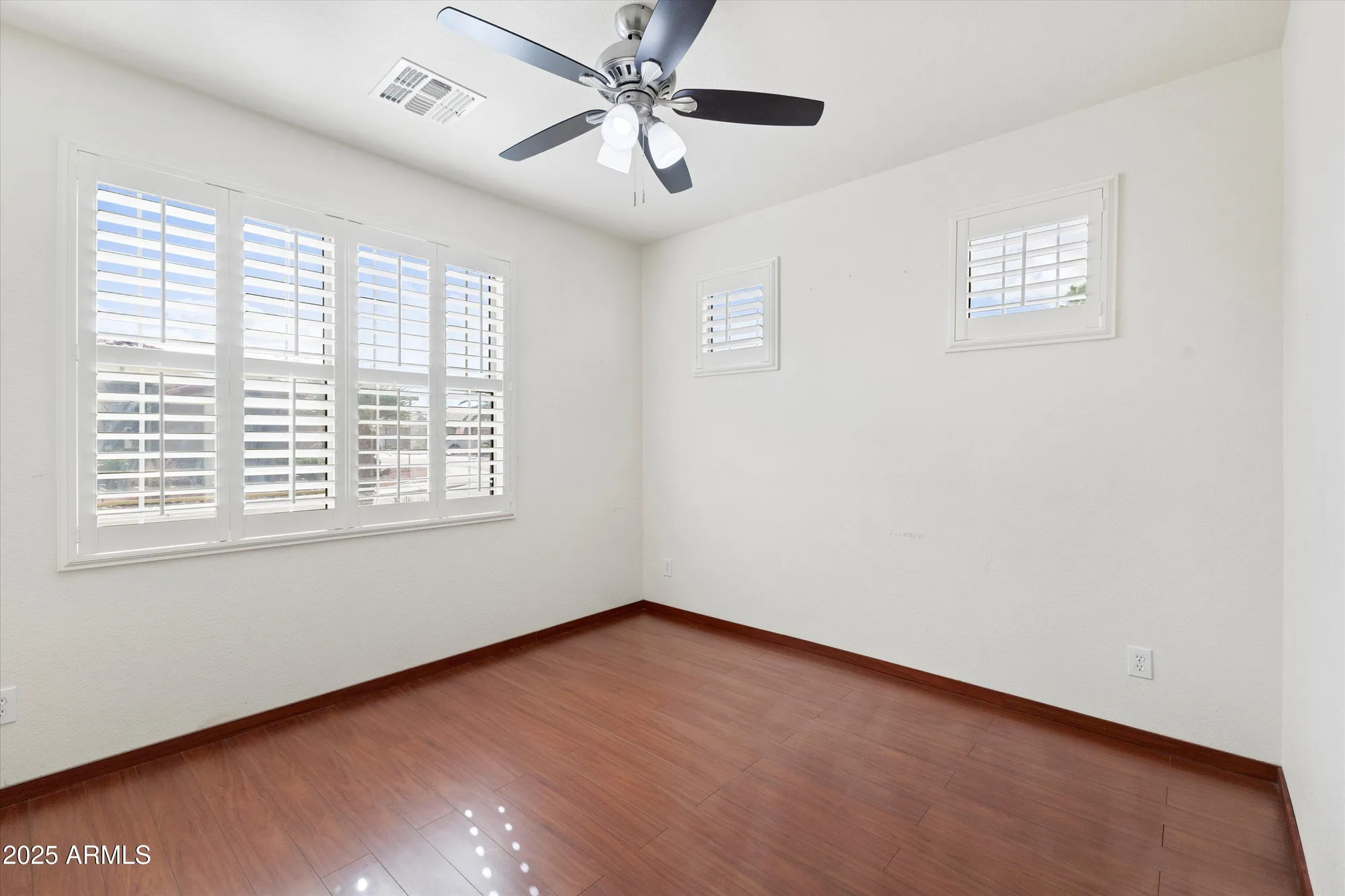 Property Slideshow image 27 of 37 | 18136 w spencer dr, Surprise, AZ, 85374