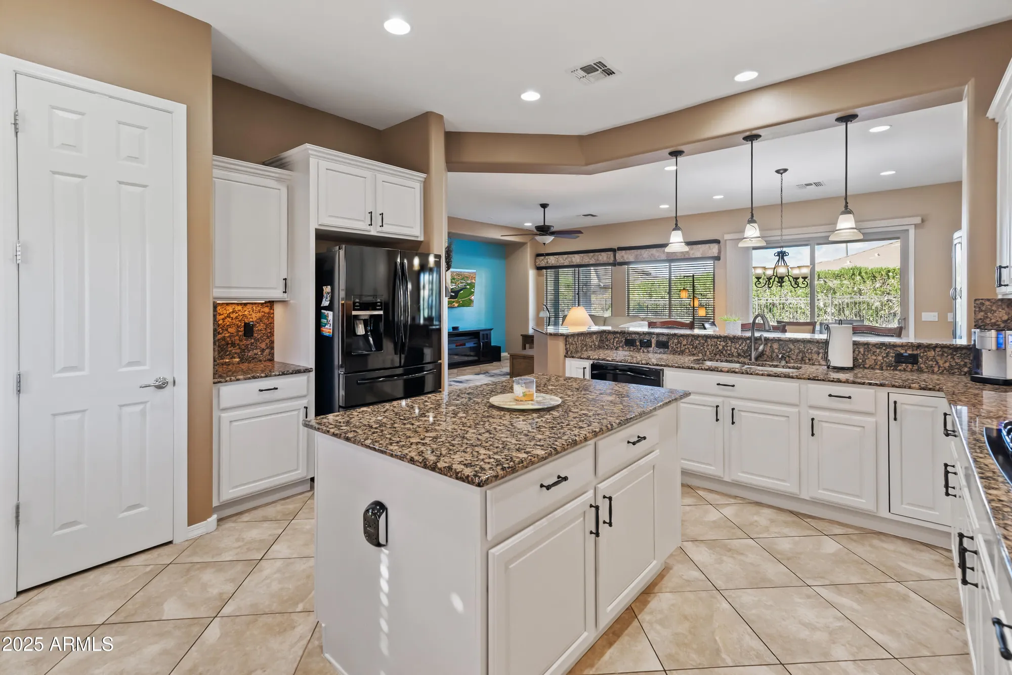 Property Slideshow image 9 of 35 | 27012 w marco polo rd, Buckeye, AZ, 85396