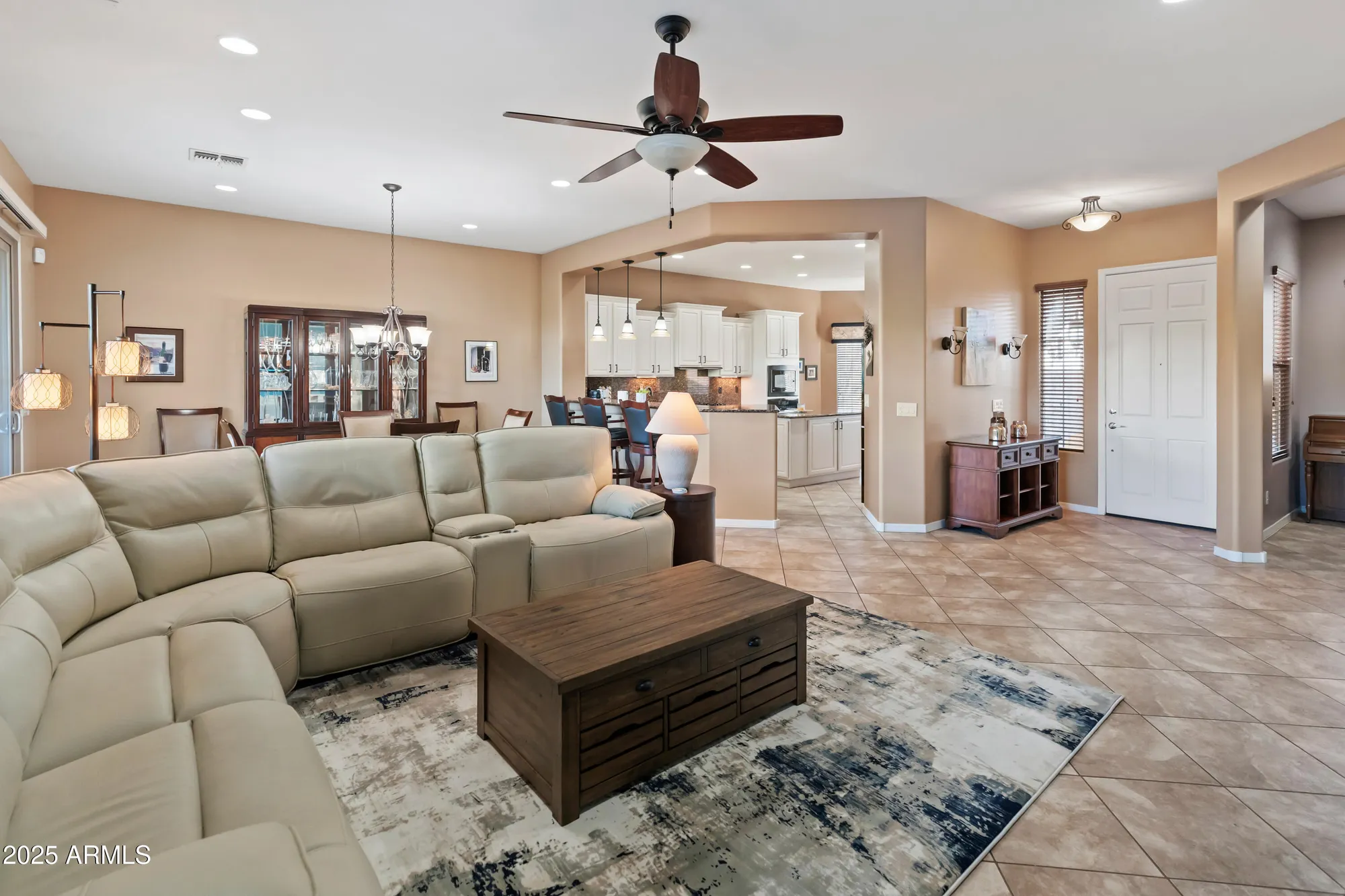 Property Slideshow image 13 of 35 | 27012 w marco polo rd, Buckeye, AZ, 85396