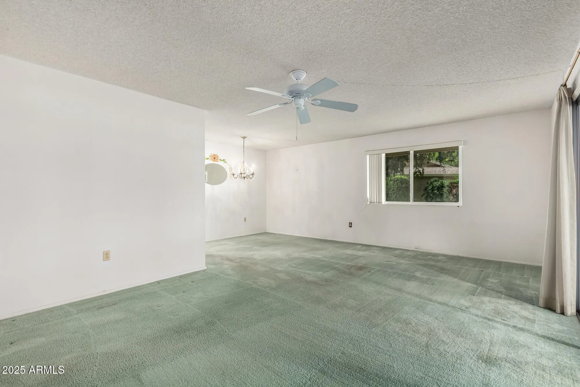 Property Slideshow image 6 of 32 | 10764 w cinnebar ave, Sun City, AZ, 85351