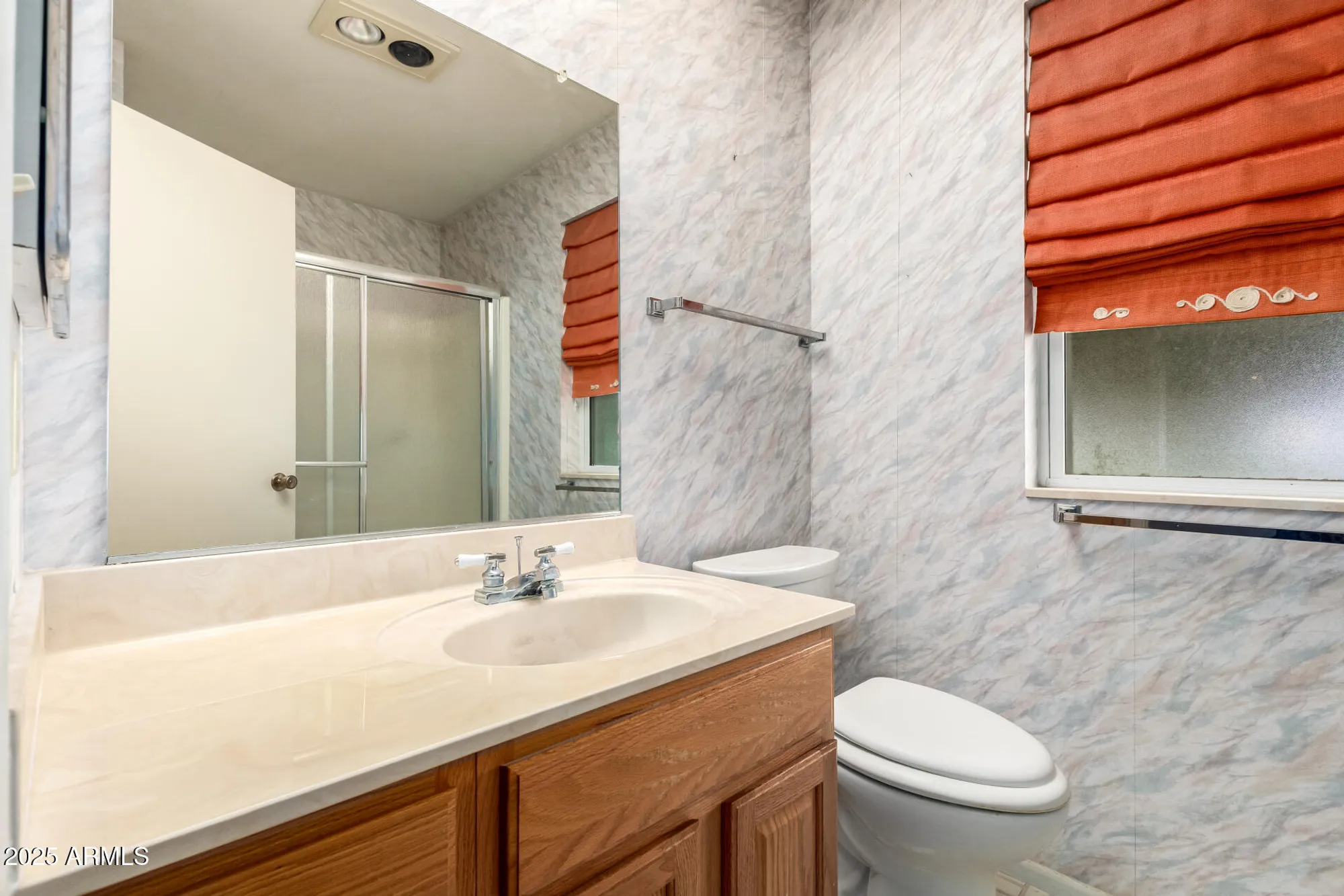 Property Slideshow image 18 of 32 | 10764 w cinnebar ave, Sun City, AZ, 85351