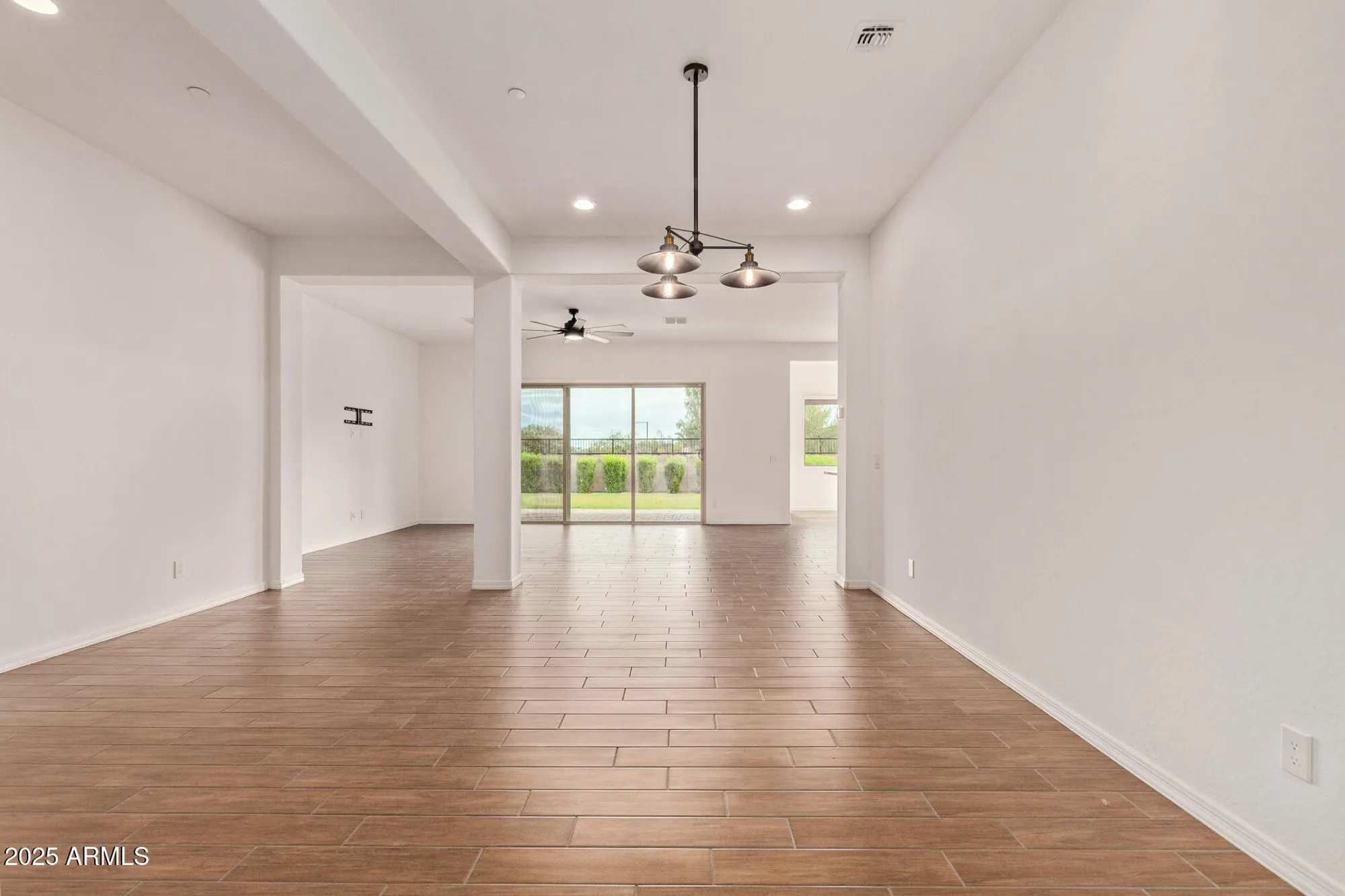 Property Slideshow image 14 of 47 | 28389 n 131st dr, Peoria, AZ, 85383