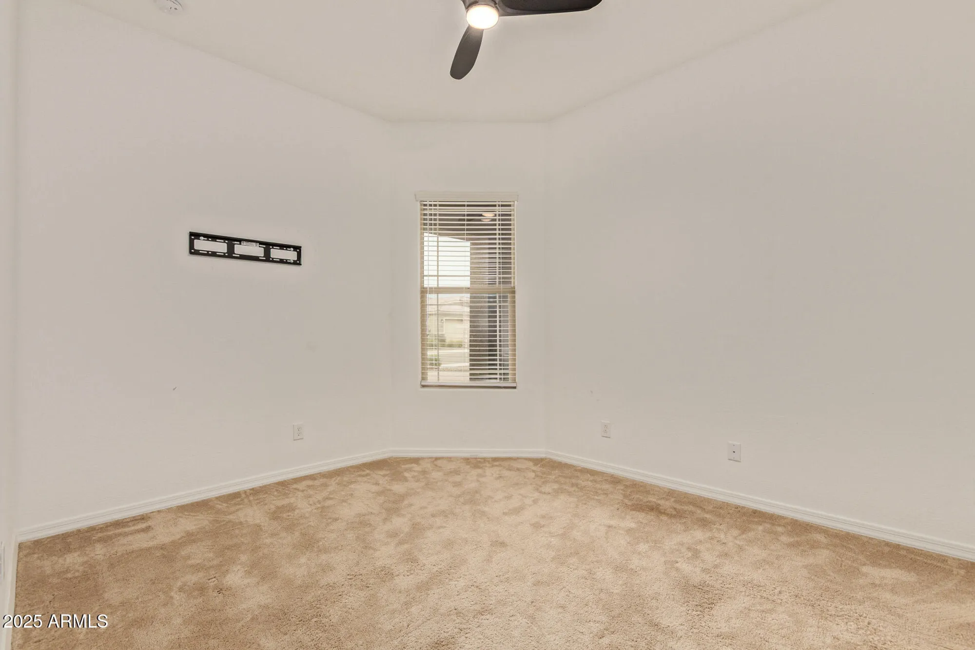 Property Slideshow image 36 of 47 | 28389 n 131st dr, Peoria, AZ, 85383