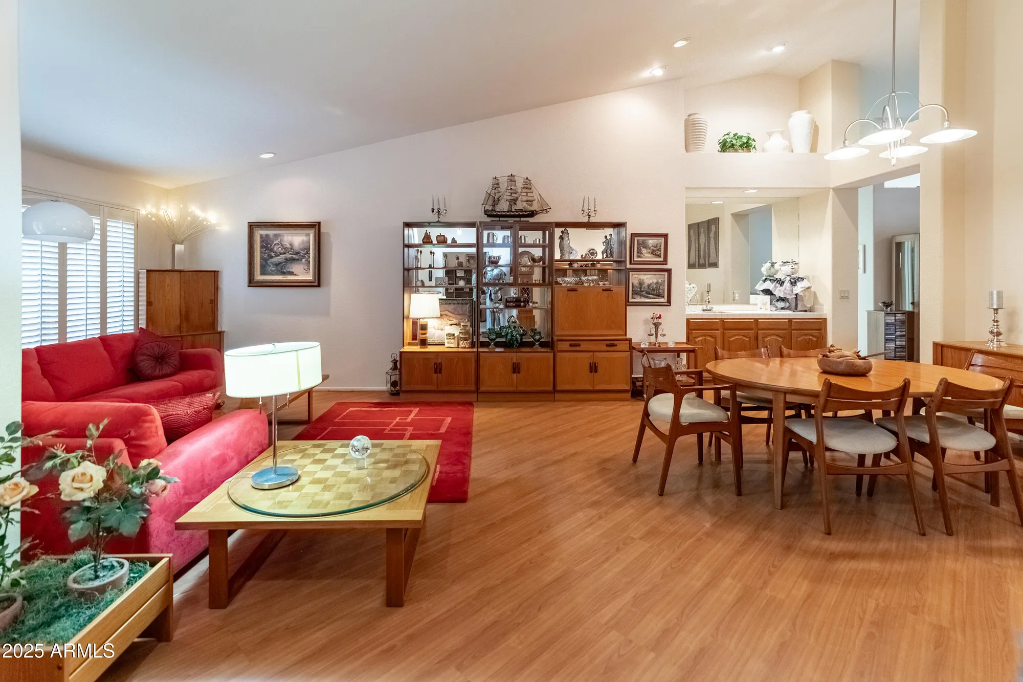 Property Slideshow image 21 of 54 | 9414 w tonto ln, Peoria, AZ, 85382