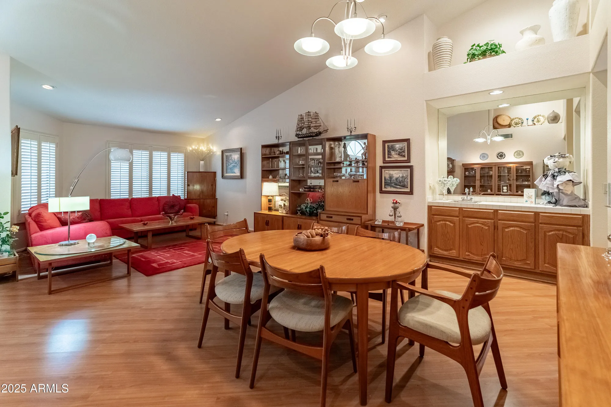 Property Slideshow image 22 of 54 | 9414 w tonto ln, Peoria, AZ, 85382