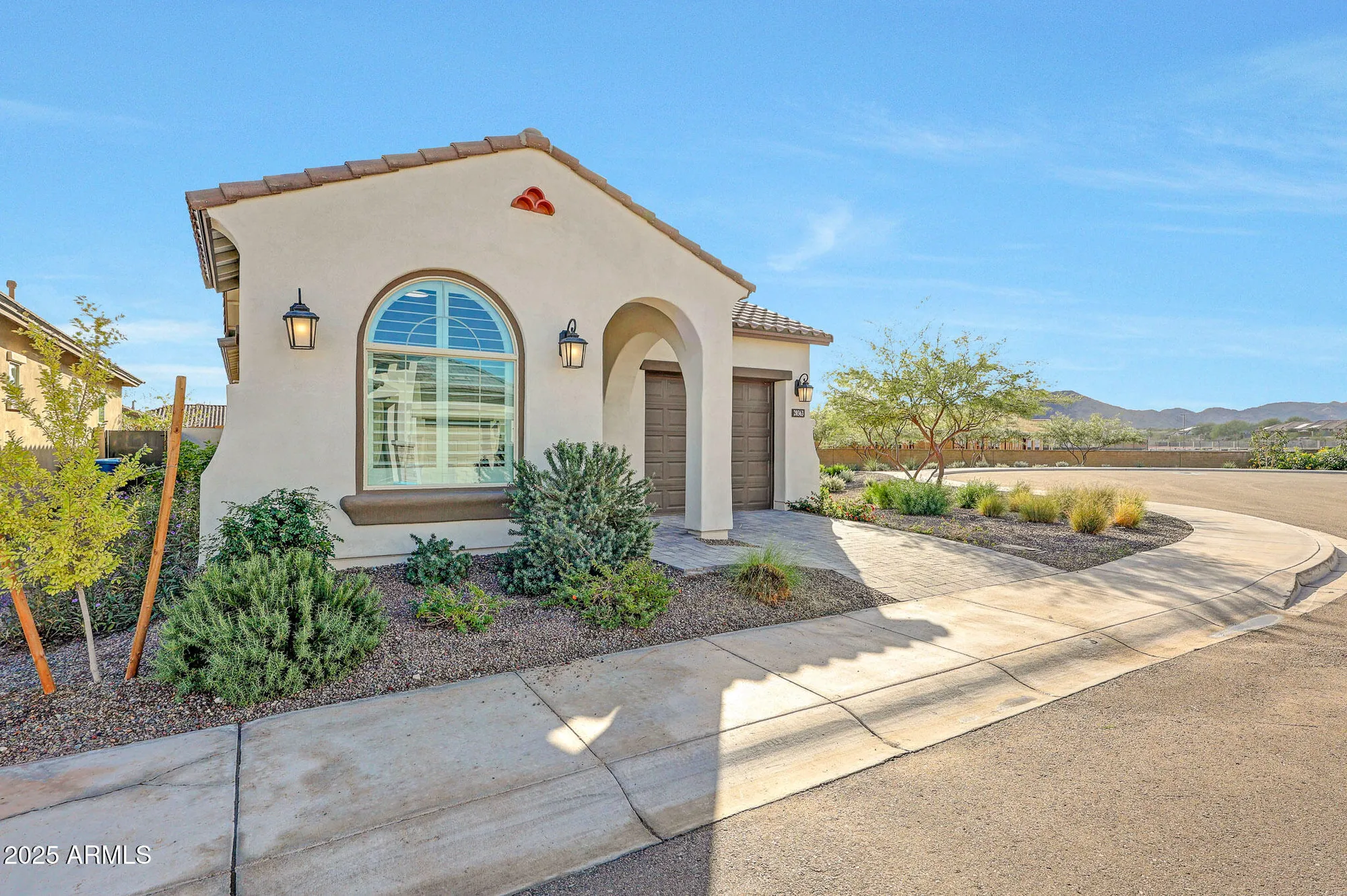 Property Slideshow image 4 of 42 | 20363 w sells dr, Buckeye, AZ, 85396