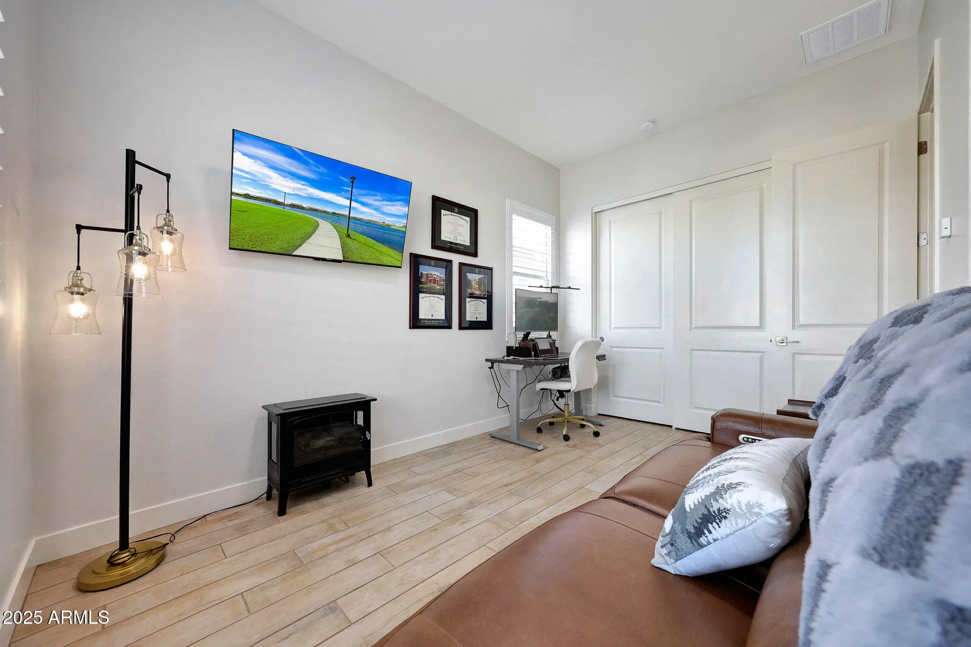 Property Slideshow image 8 of 42 | 20363 w sells dr, Buckeye, AZ, 85396