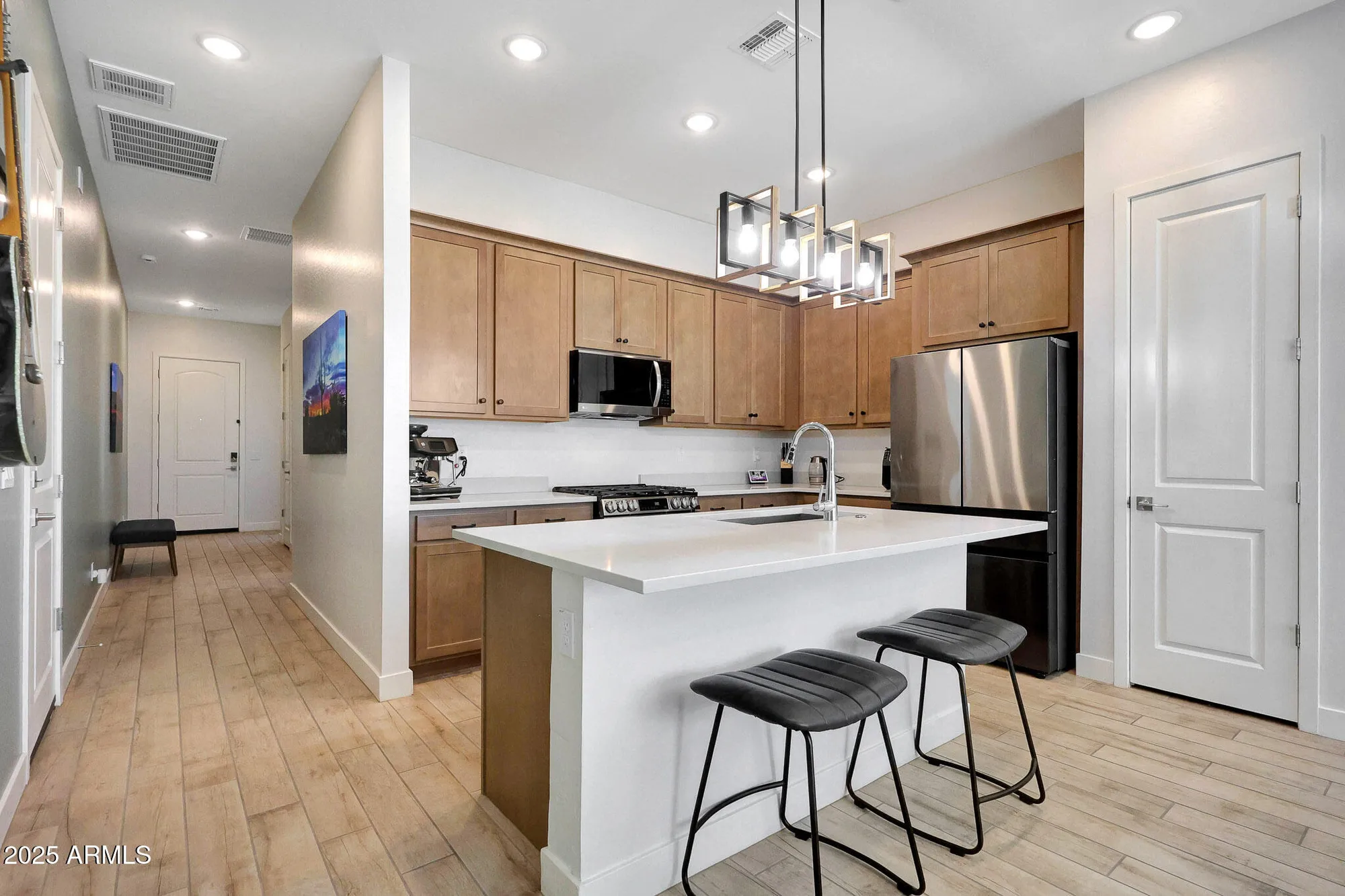 Property Slideshow image 18 of 42 | 20363 w sells dr, Buckeye, AZ, 85396